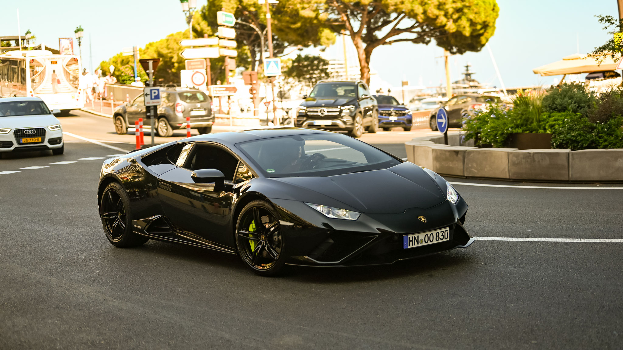 Lamborghini Huracan - HN-OO830