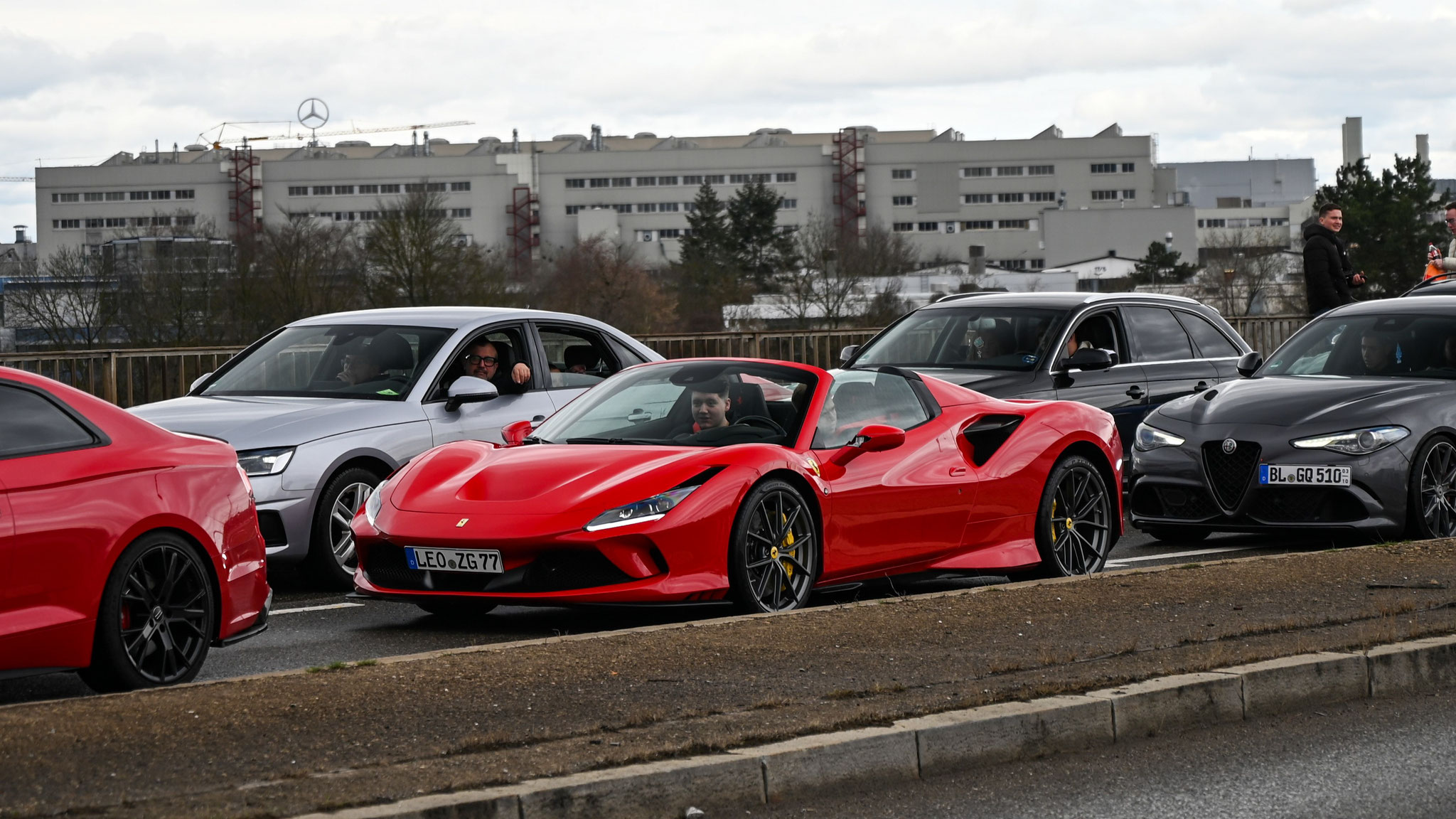 Ferrari F8 Spider - LEO-ZG77