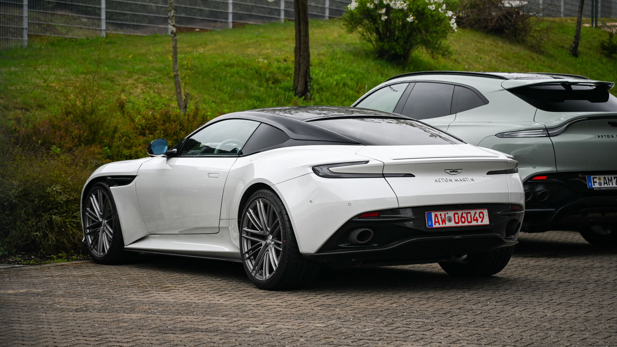 Aston Martin DB12 - AW-06049