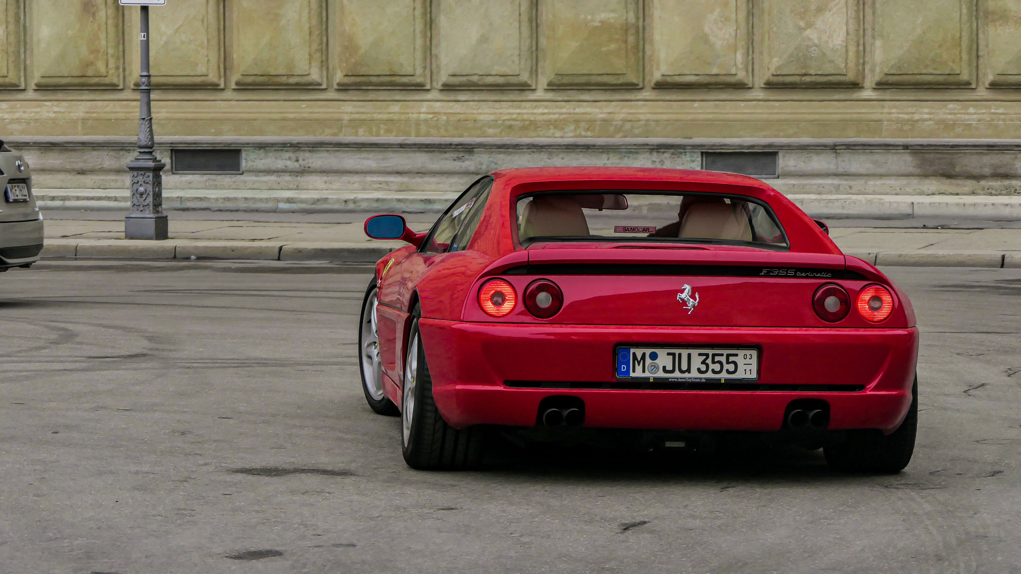 Ferrari F355 Berlinetta - M-JU355