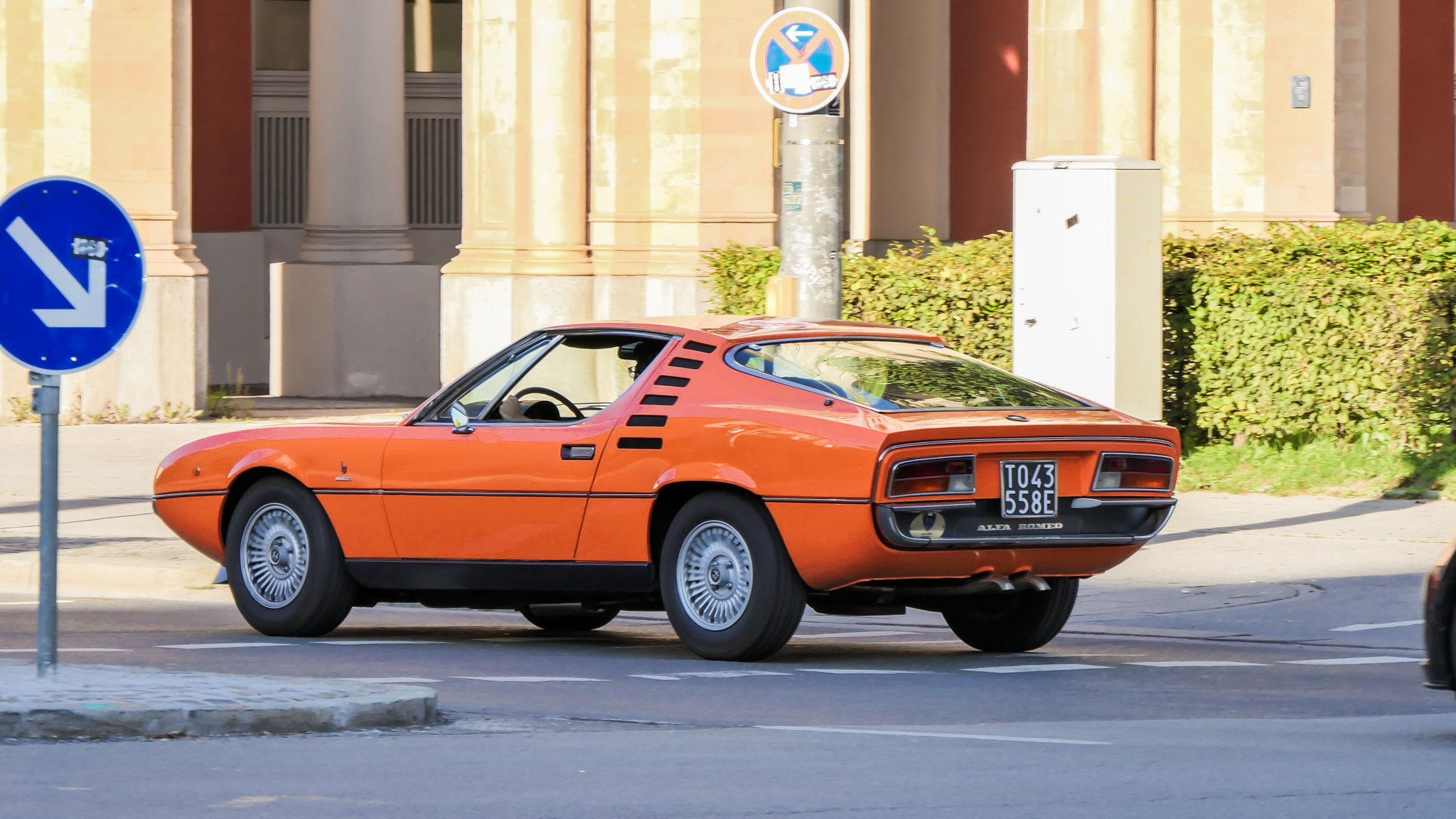 Alfa Romeo Montreal Bertone - TO43558E (ITA)
