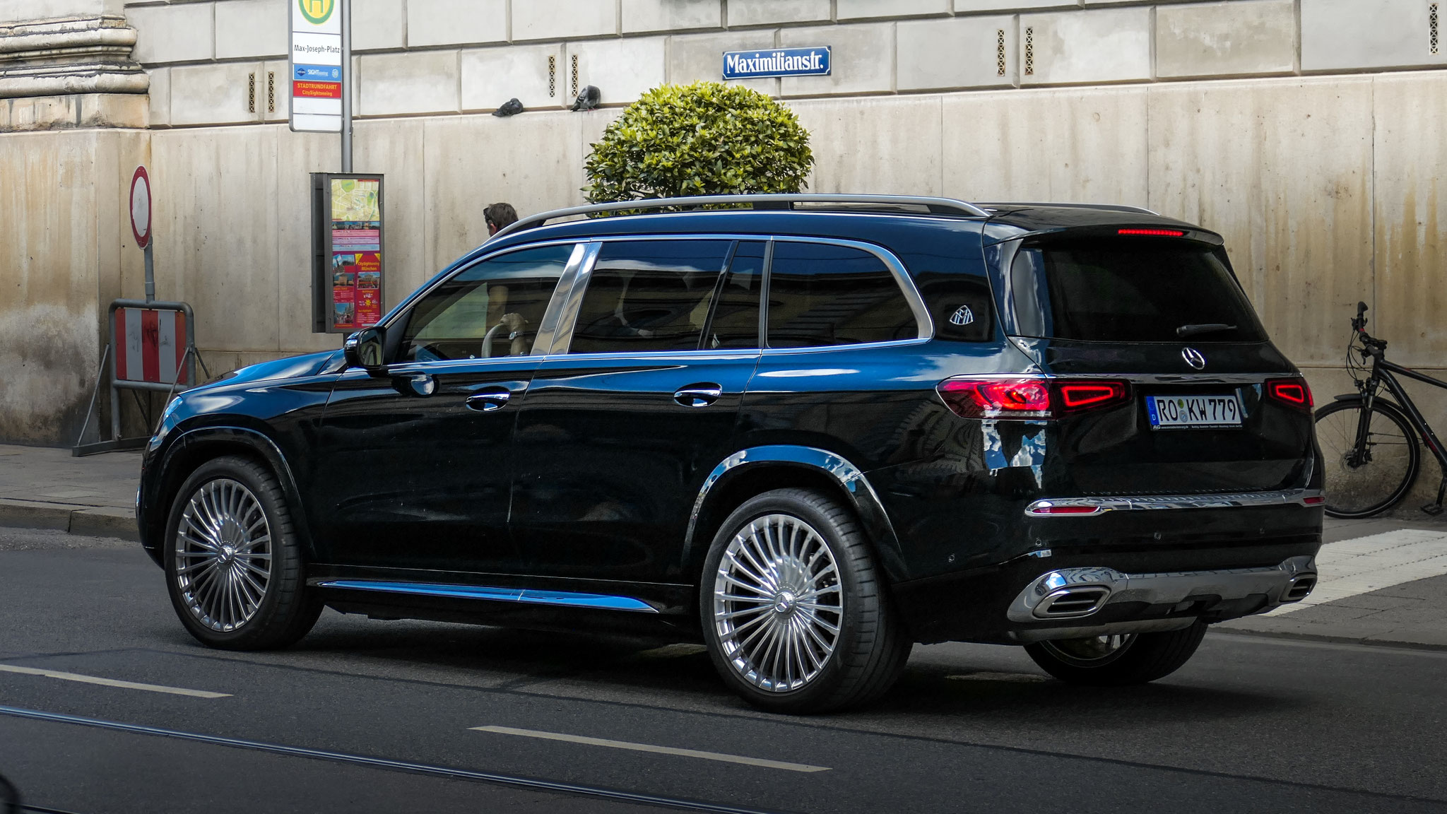 Mercedes-Maybach GLS 600 - RO-KW779