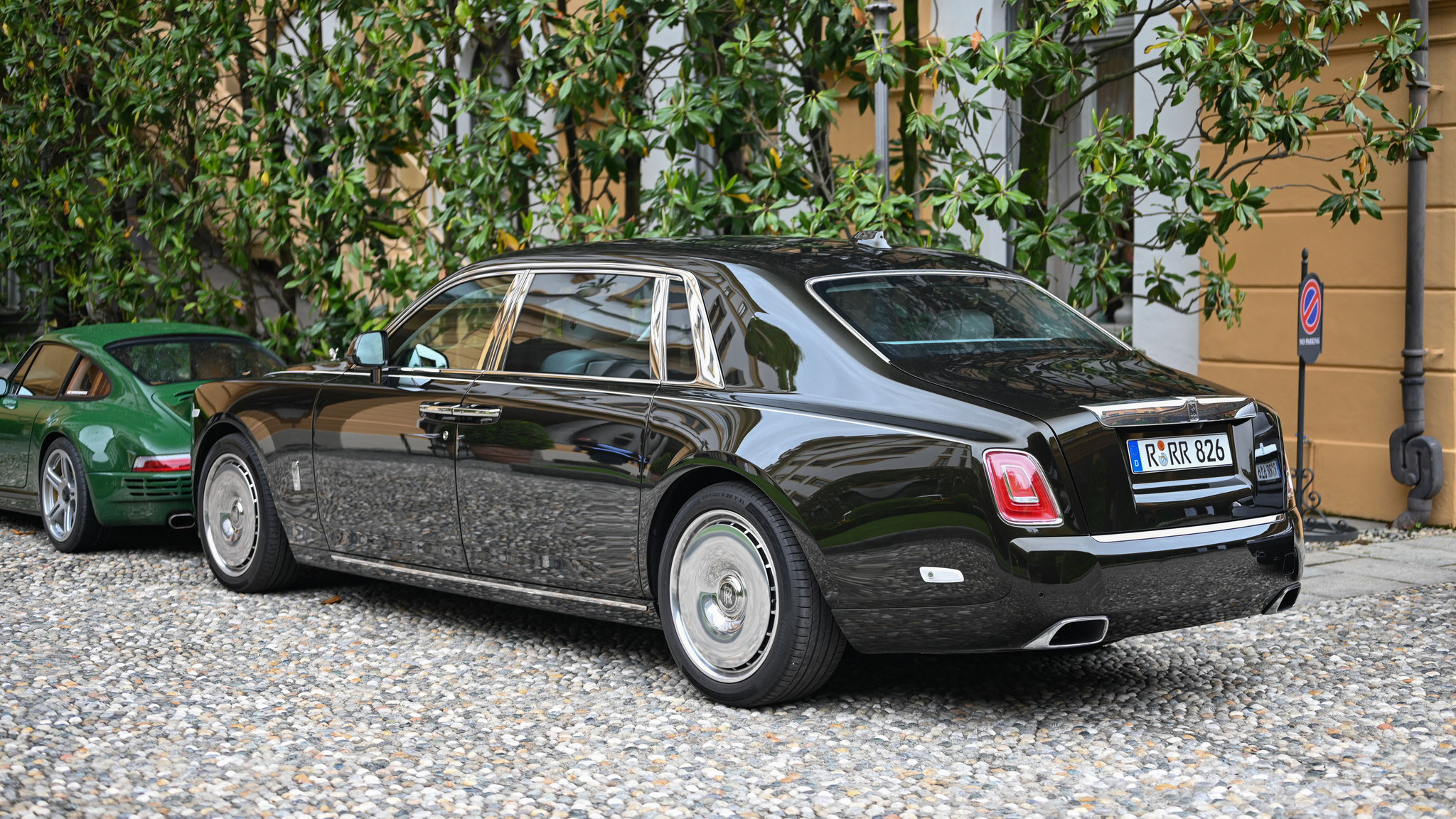Rolls Royce Phantom - R-RR826