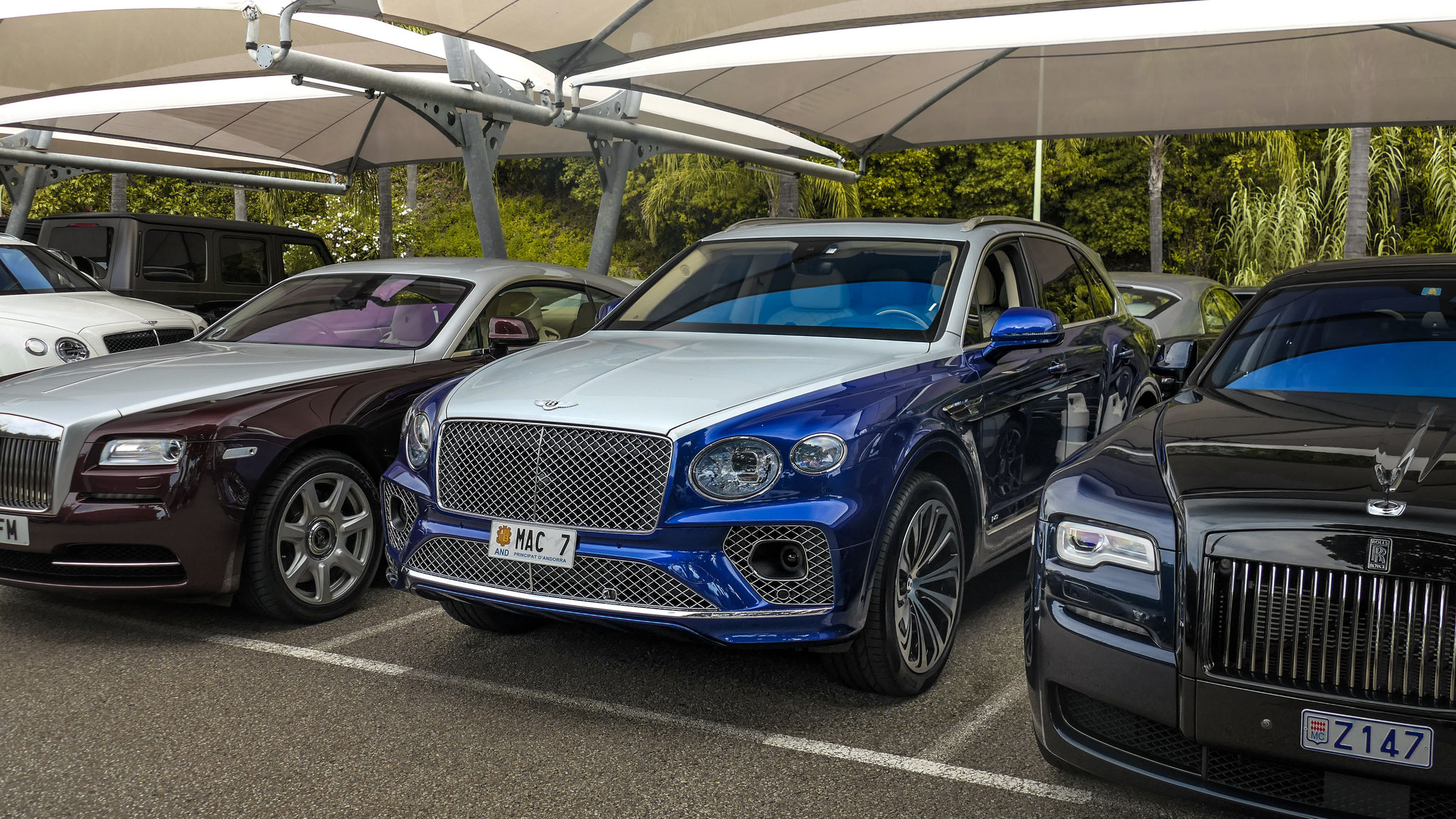 Bentley Bentayga - MAC7 (AND)