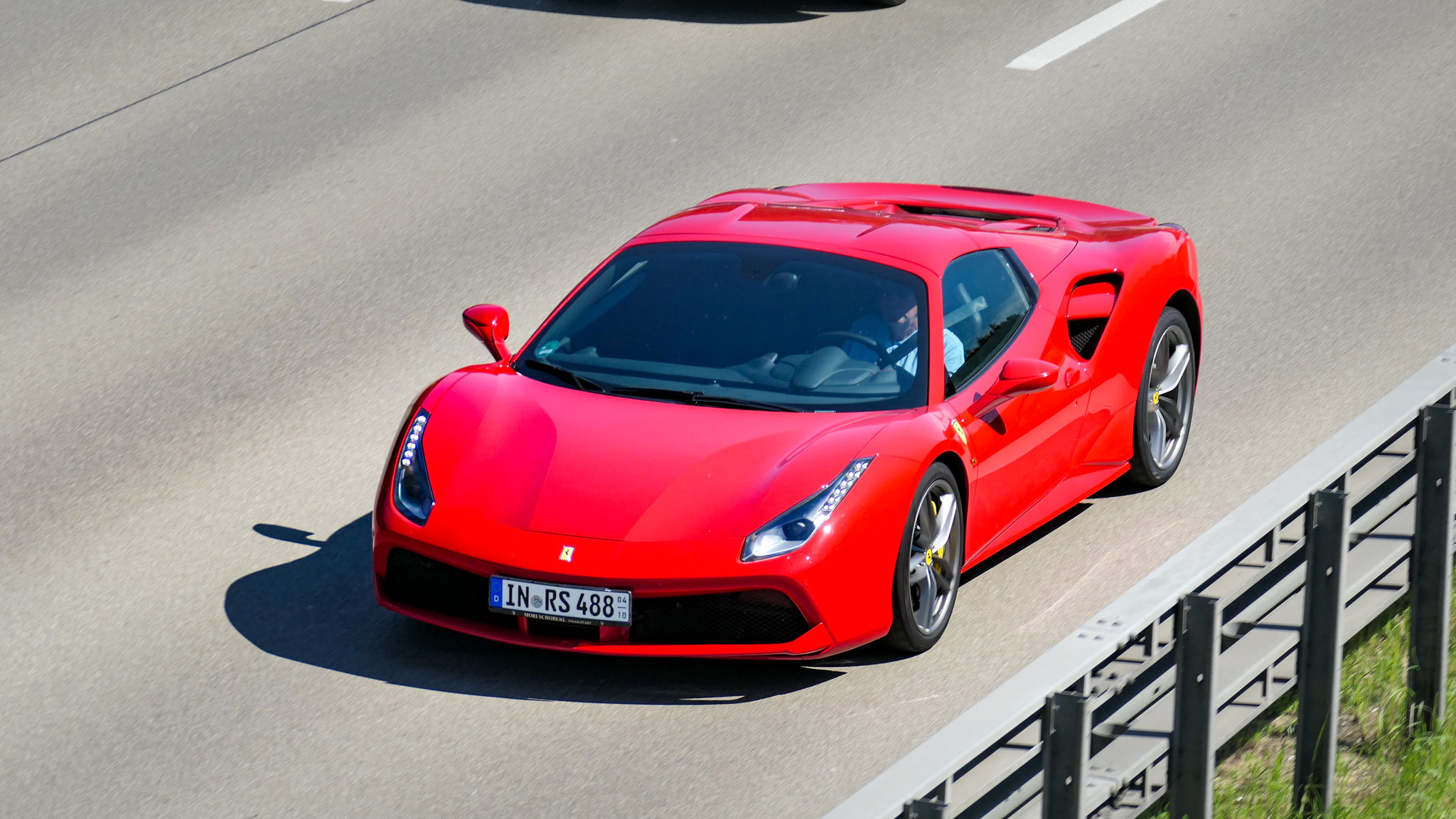 Ferrari 488 Spider - IN-RS488