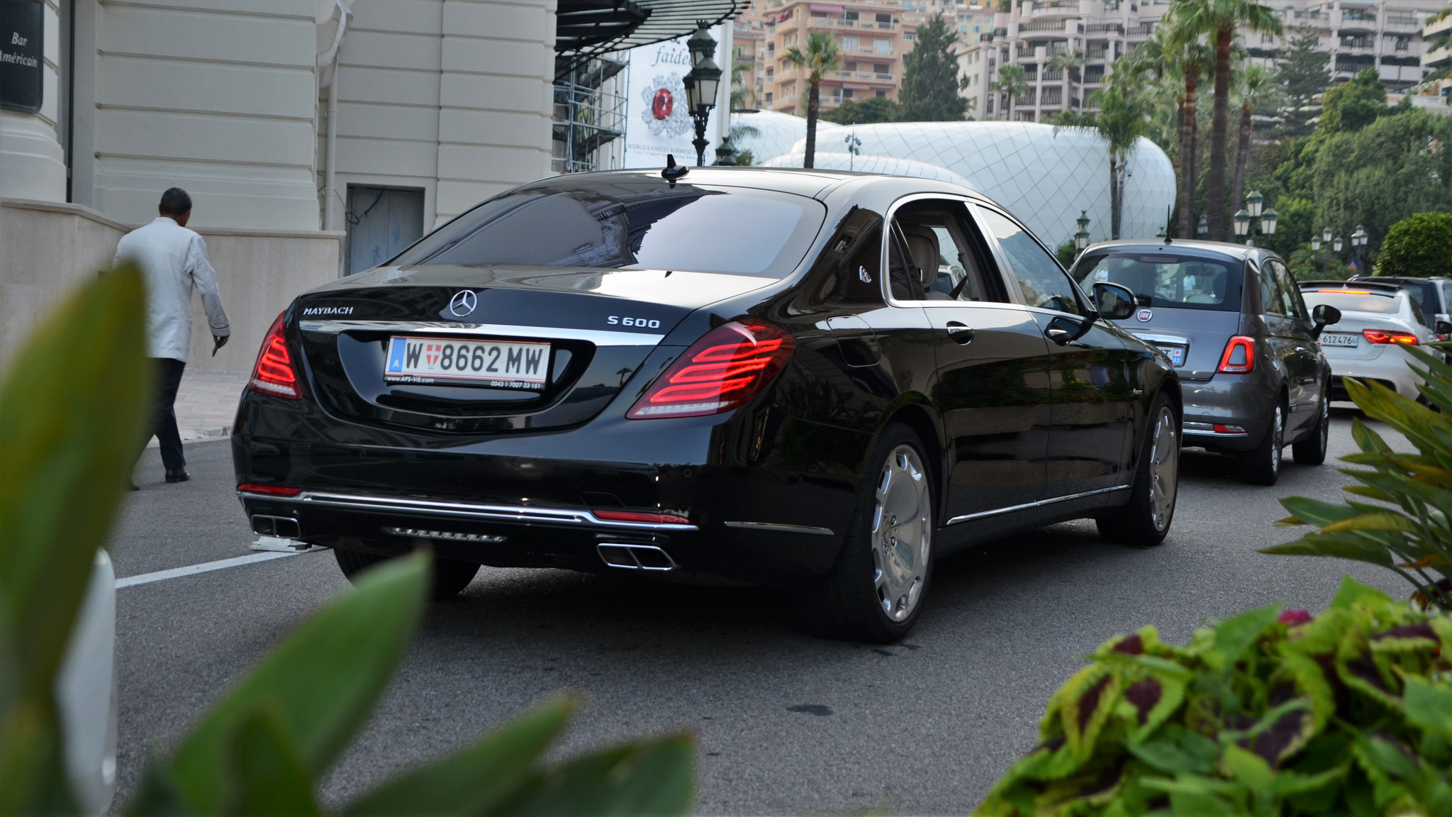 Mercedes Maybach S600 - W8662MW (AUT)