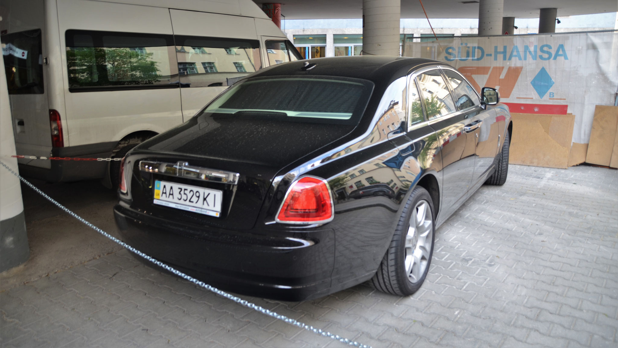 Rolls Royce Ghost - AA3529KI (UA)