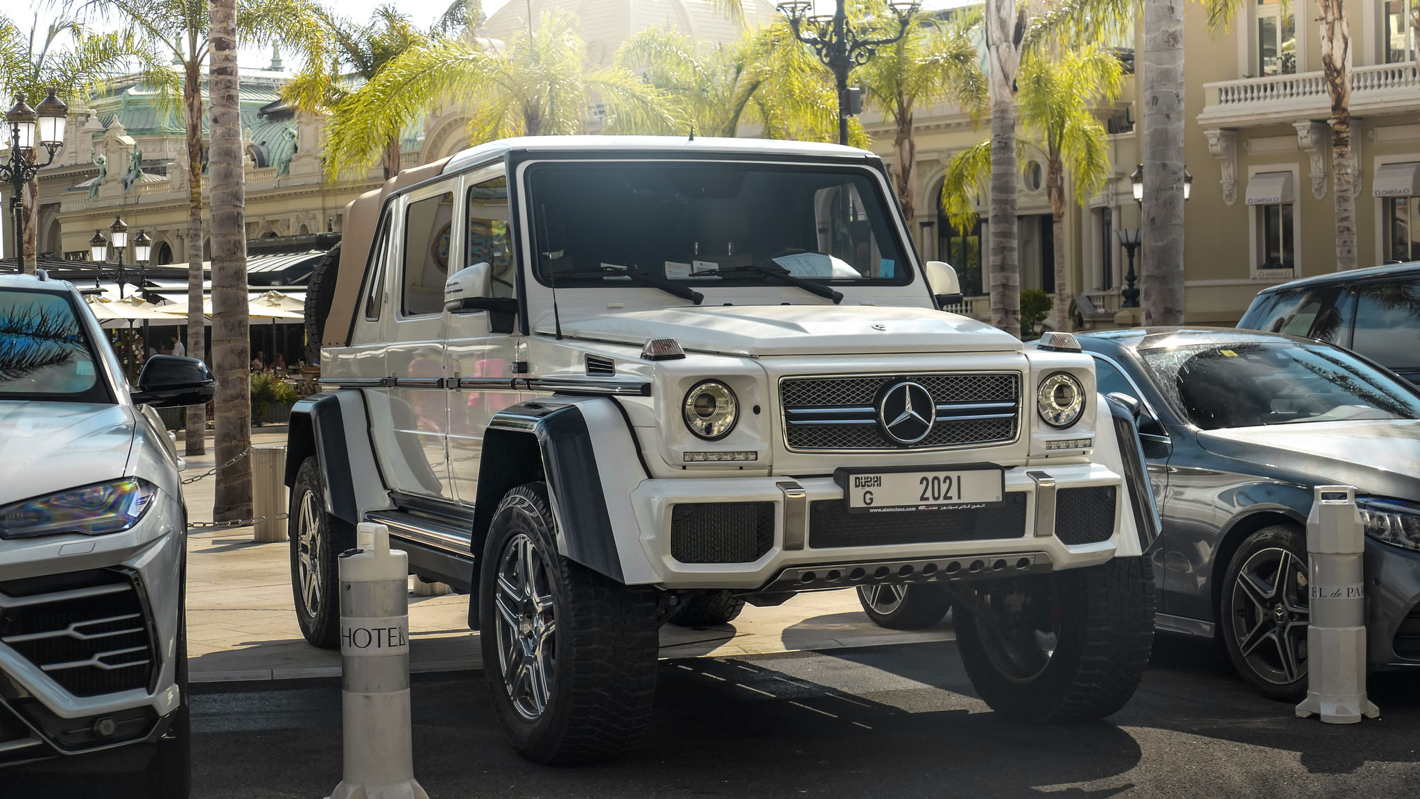 Maybach G600 Landaulet - G2021 (Dubai)