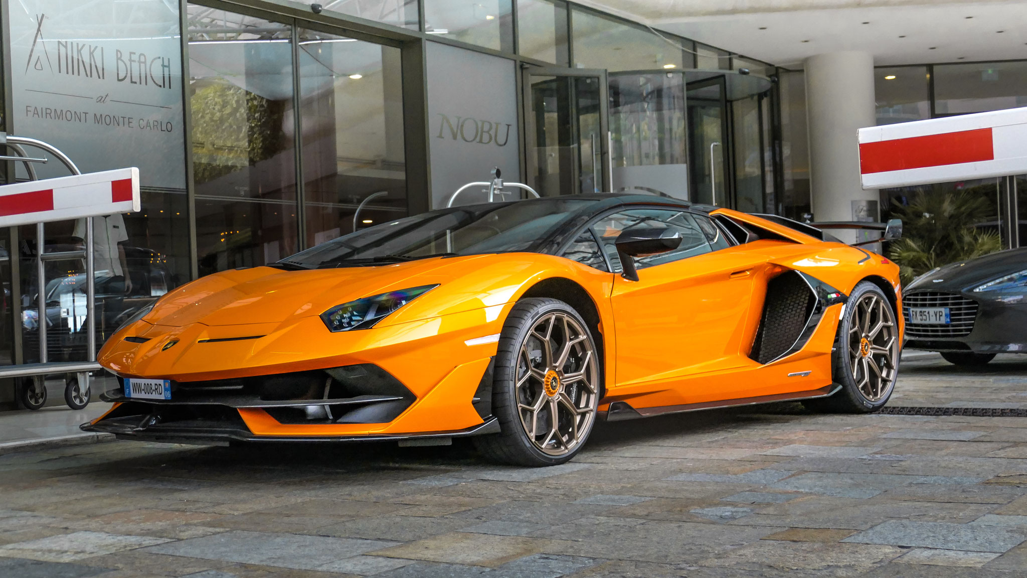 Lamborghini Aventador SVJ Roadster - WW008RD-06 (FRA)