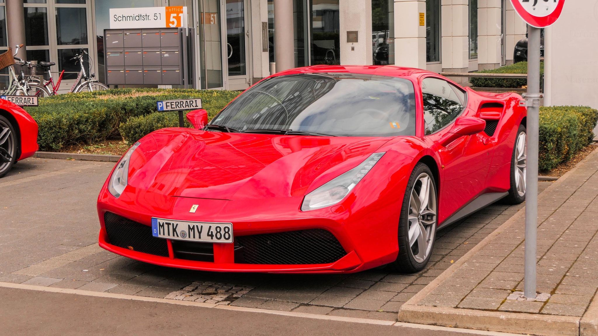Ferrari 488 GTB - MTK-MY488