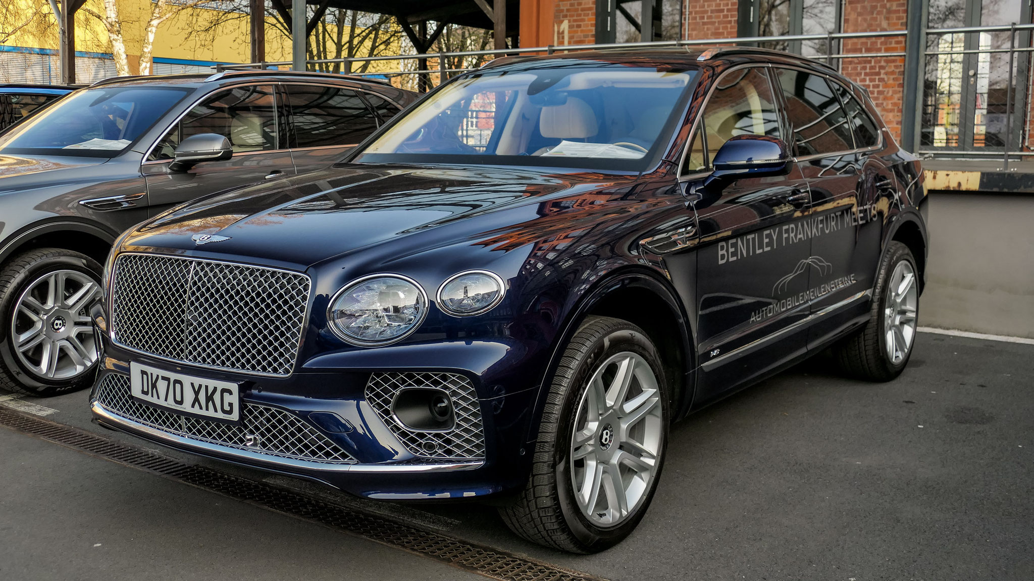 Bentley Bentayga - DK70XKG (GB)
