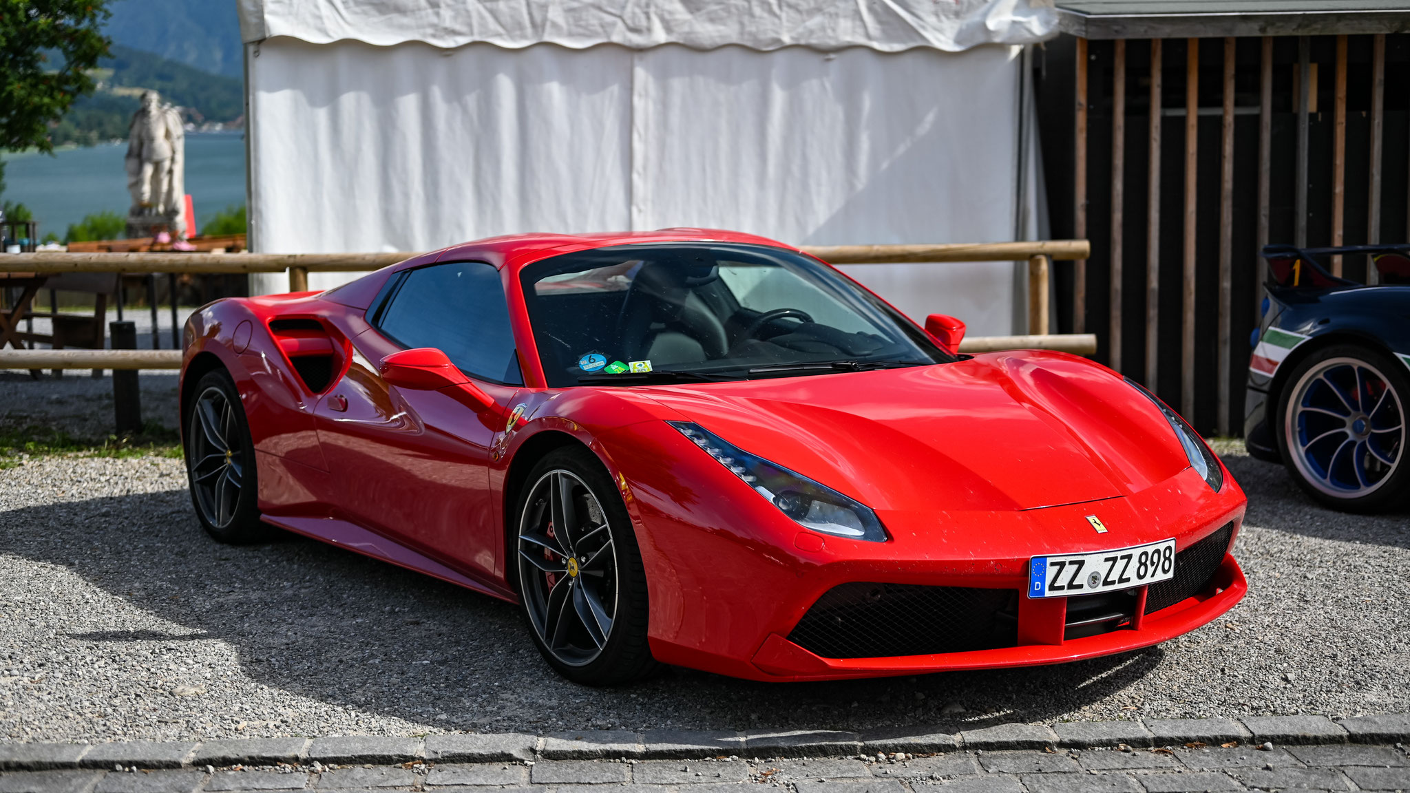 Ferrari 488 Spider - ZZ-ZZ898