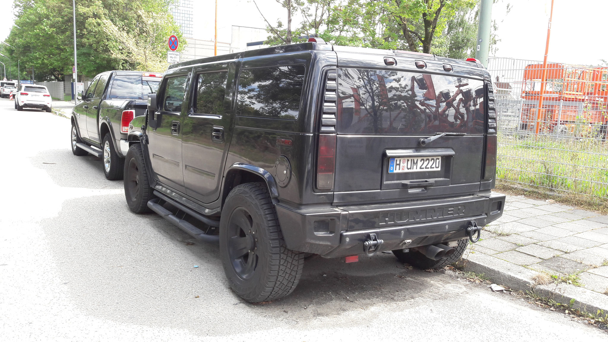 Hummer H2 - H-UM-2220