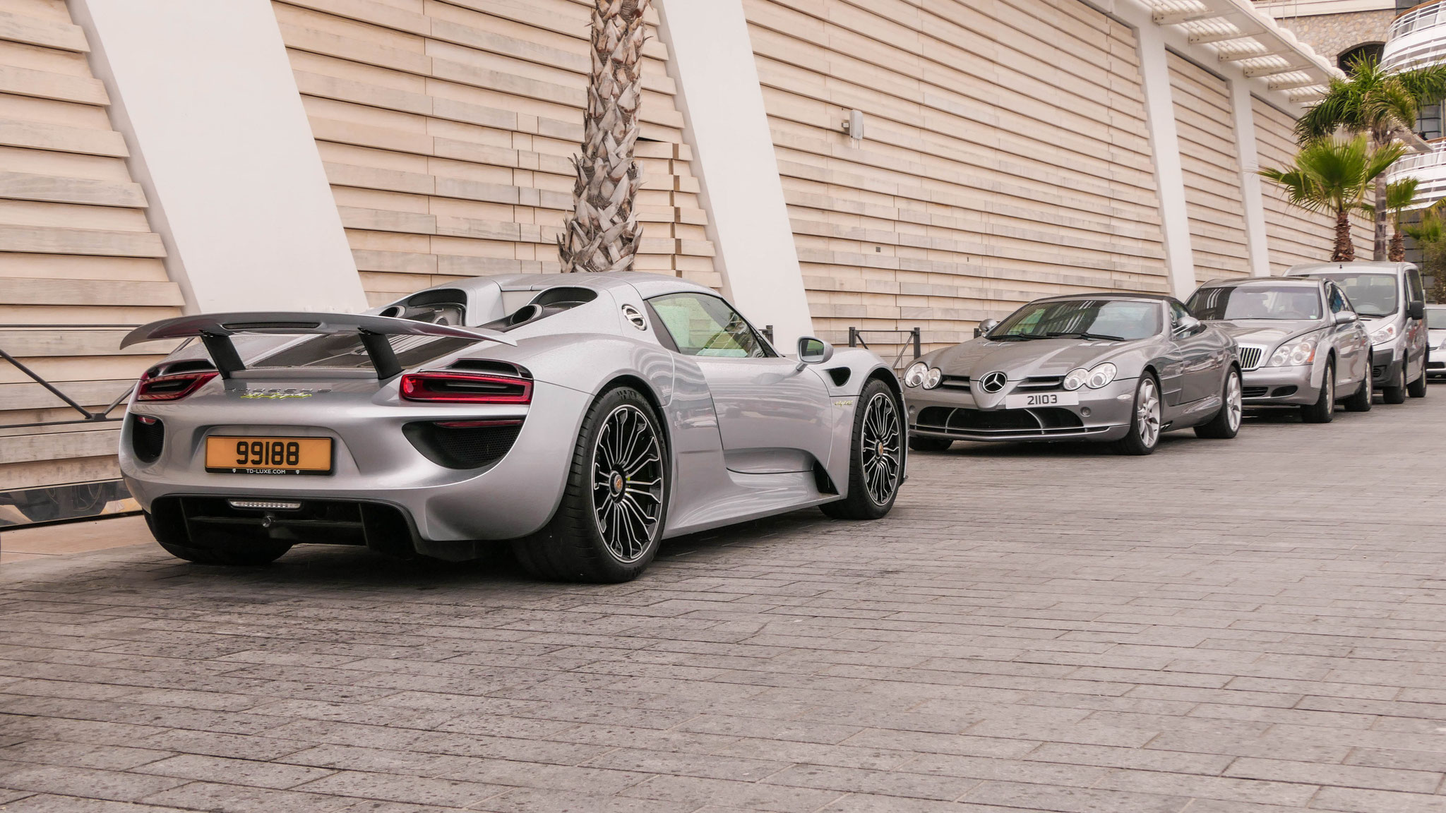 Porsche 918 Spyder - 99188 (GB)