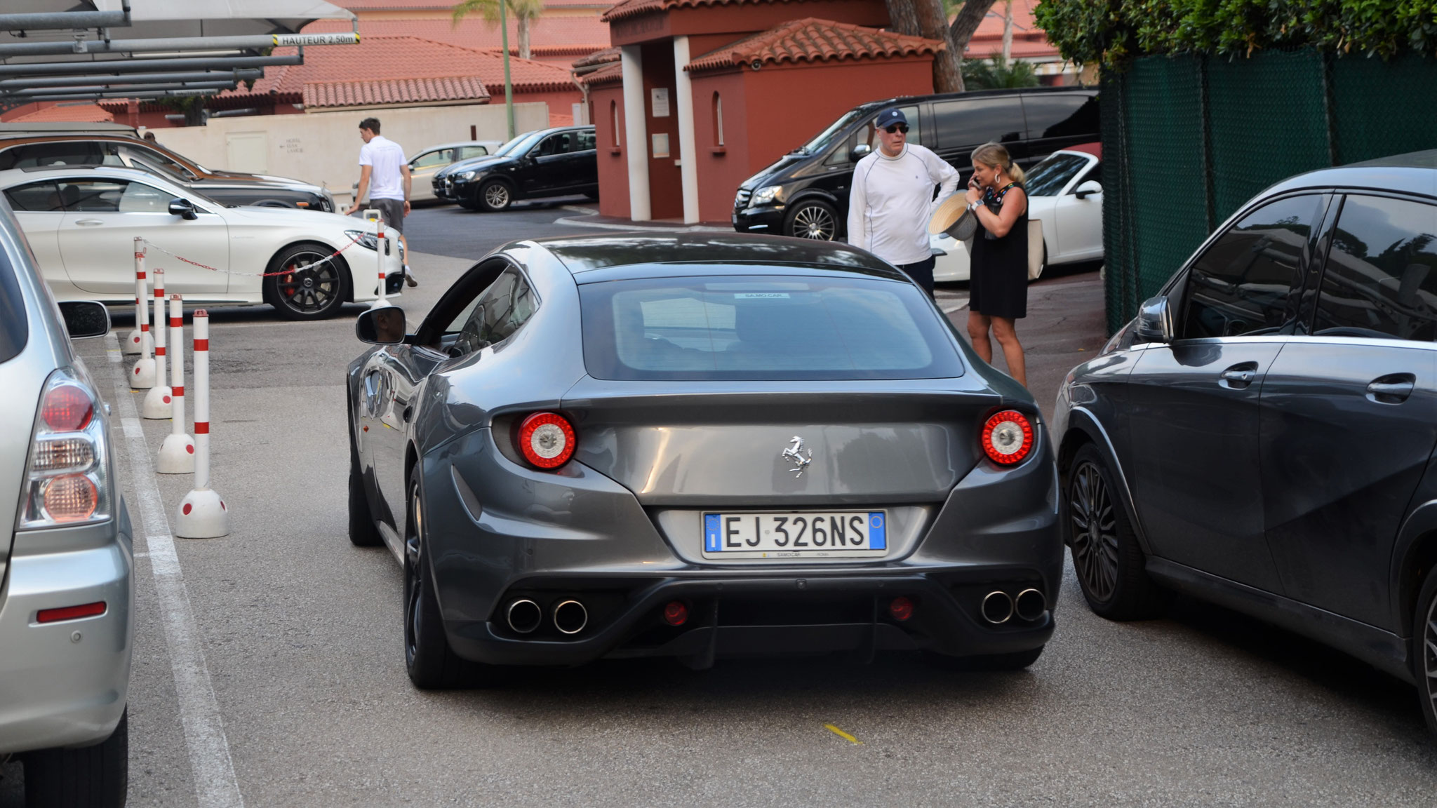 Ferrari FF - EJ326NS (ITA)