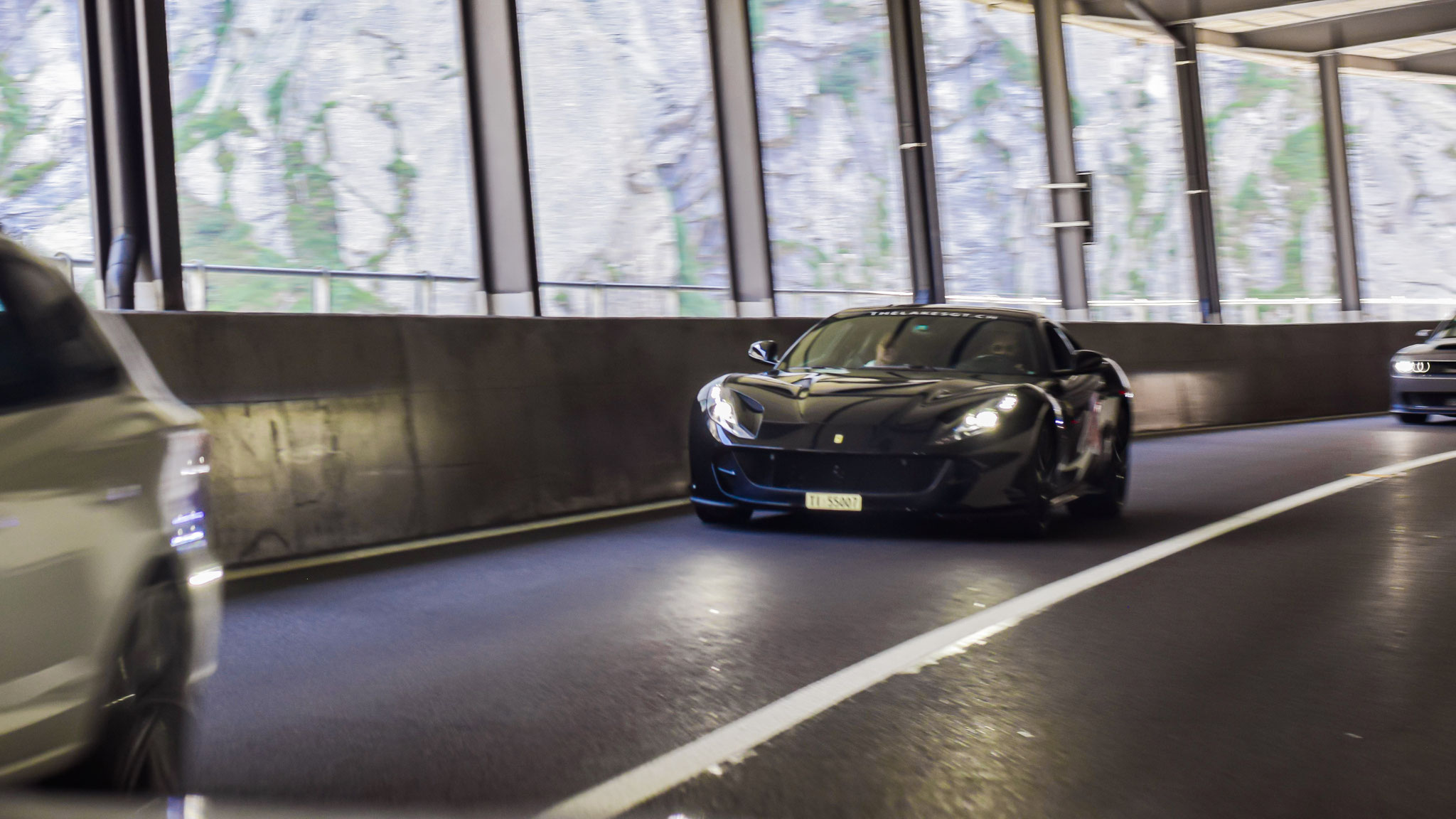 Ferrari 812 Superfast - TI55007 (CH)