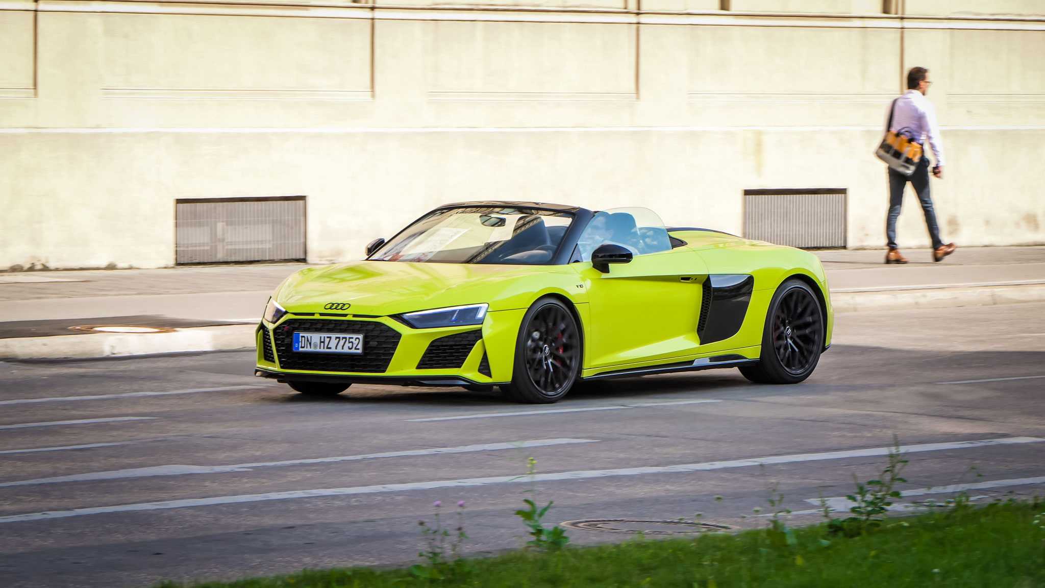 Audi R8 V10 Spyder - DN-HZ7752