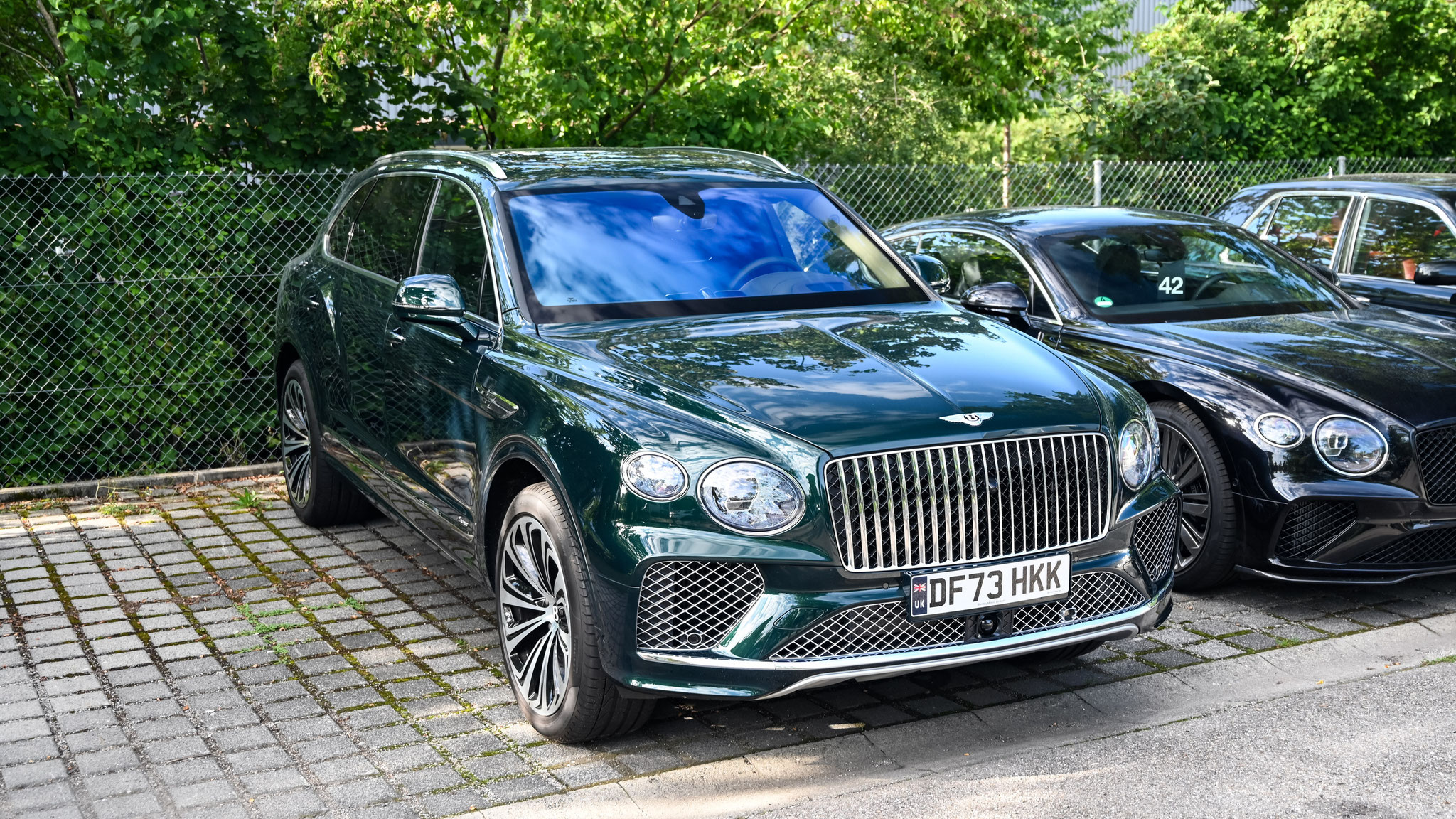 Bentley Bentayga - DF73HKK (GB)