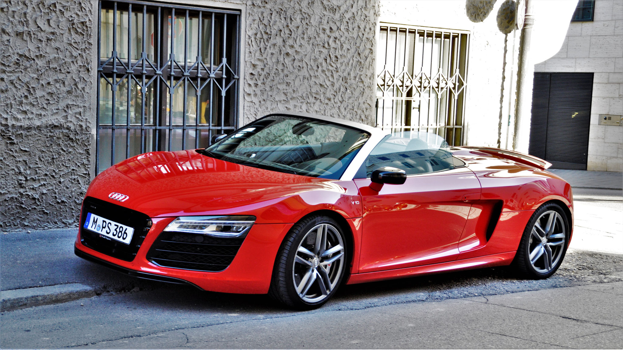 Audi R8 V10 Spyder - M-PS386