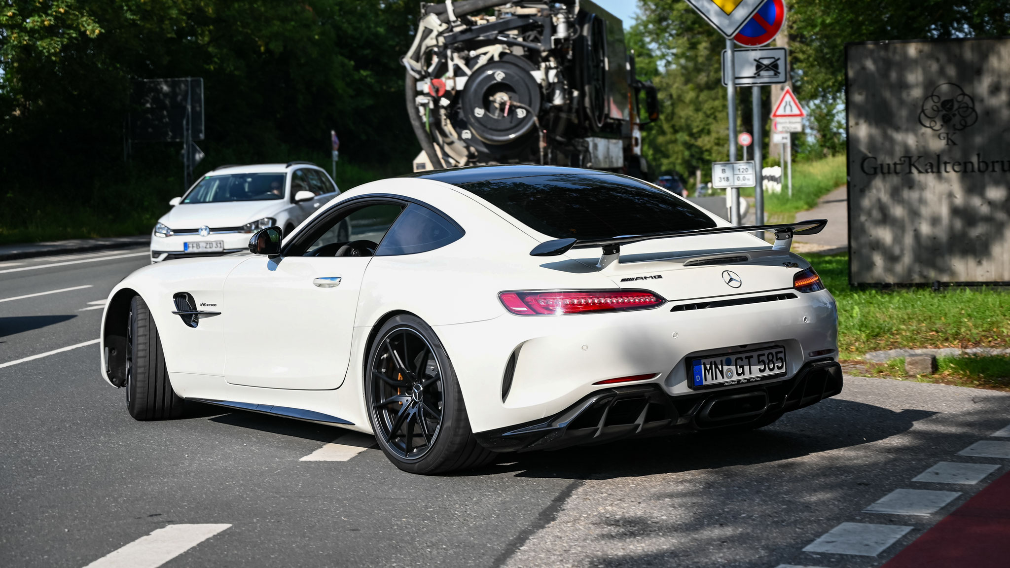 AMG GTR - MN-GT585