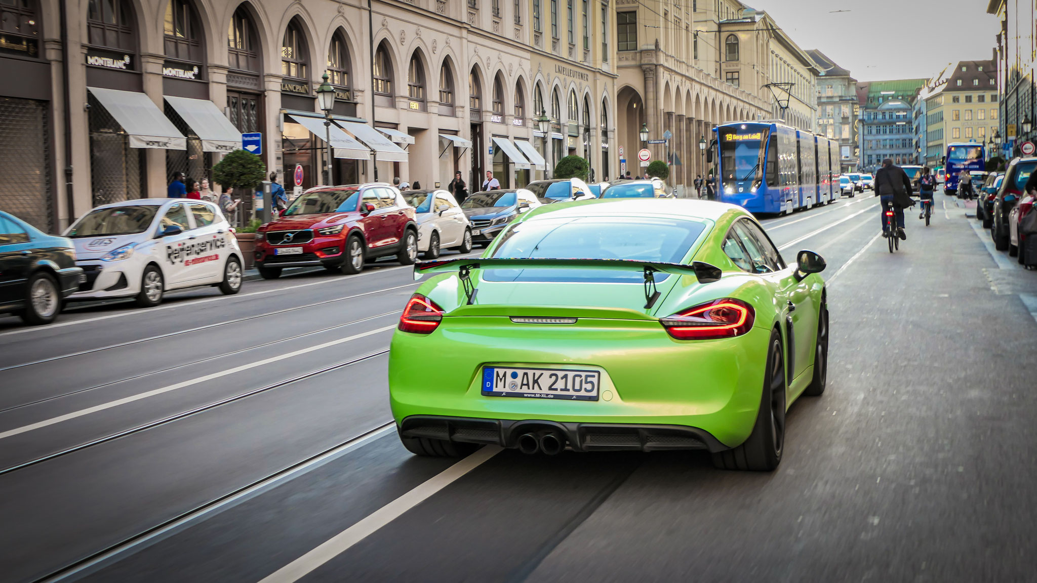 Porsche Cayman GT4 - M-AK2105