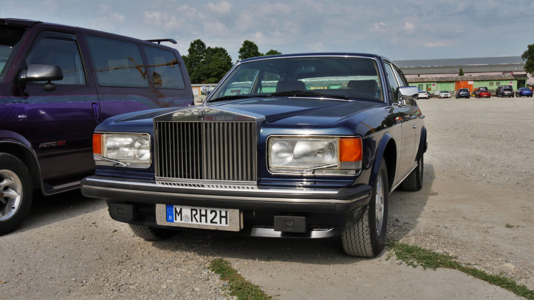 Rolls Royce Silver Spirit - M-RH2H