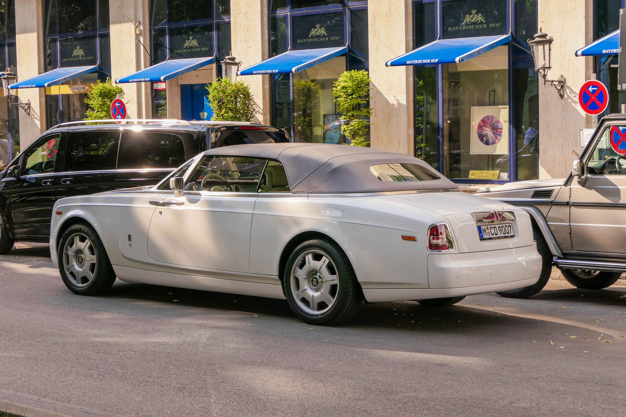 Rolls Royce Drophead - M-CD9007