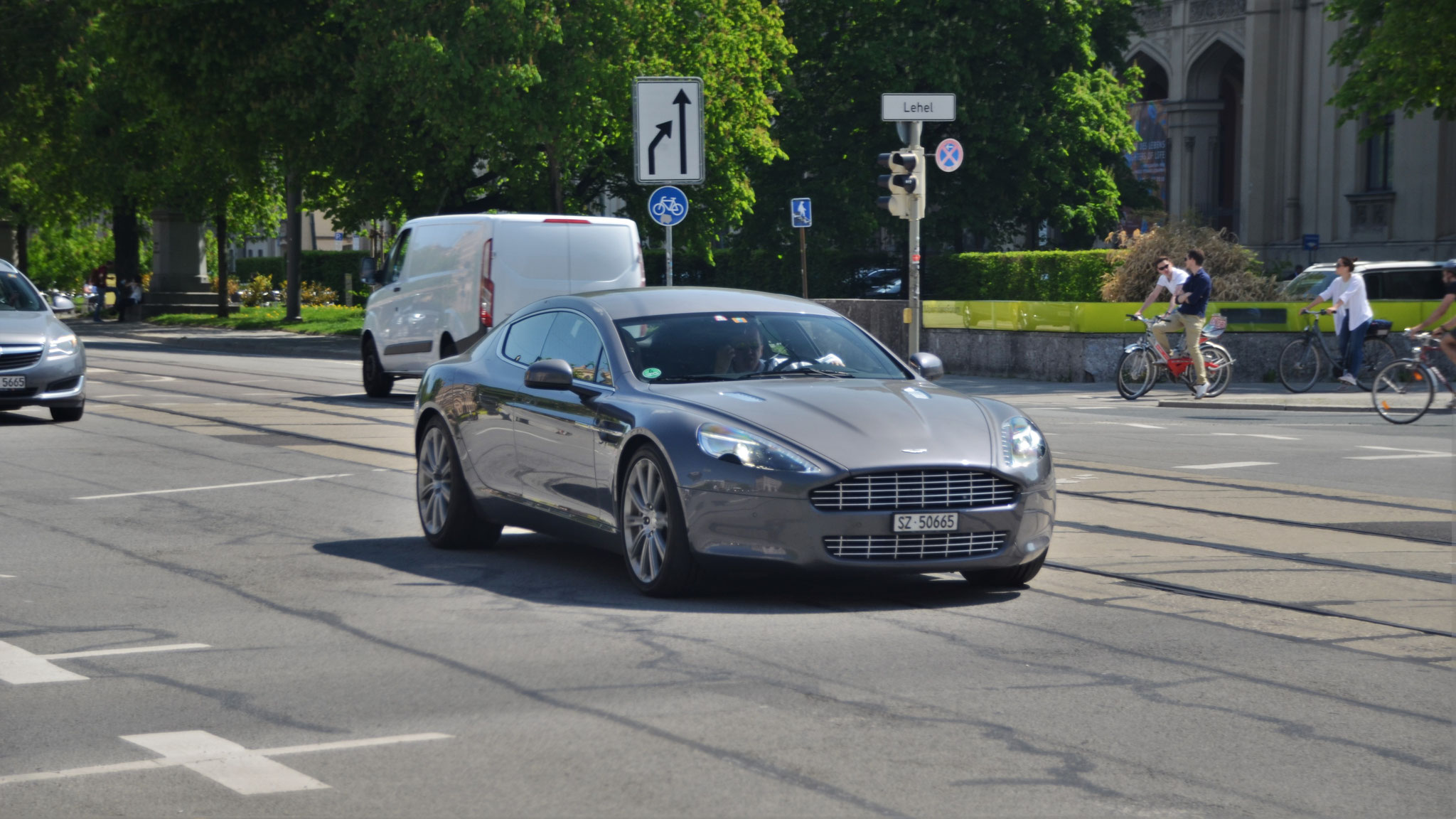 Aston Martin Rapide - SZ50665 (CH)