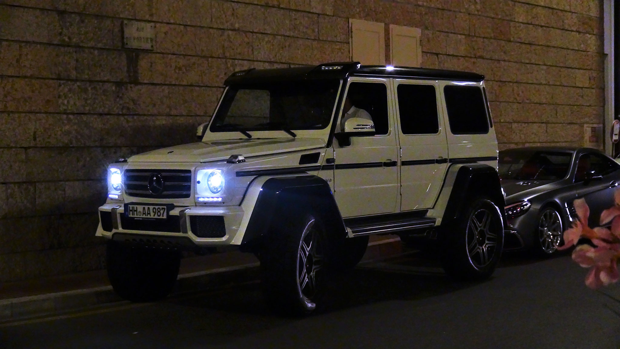 Mercedes G500 4x4² - HH-AA987 