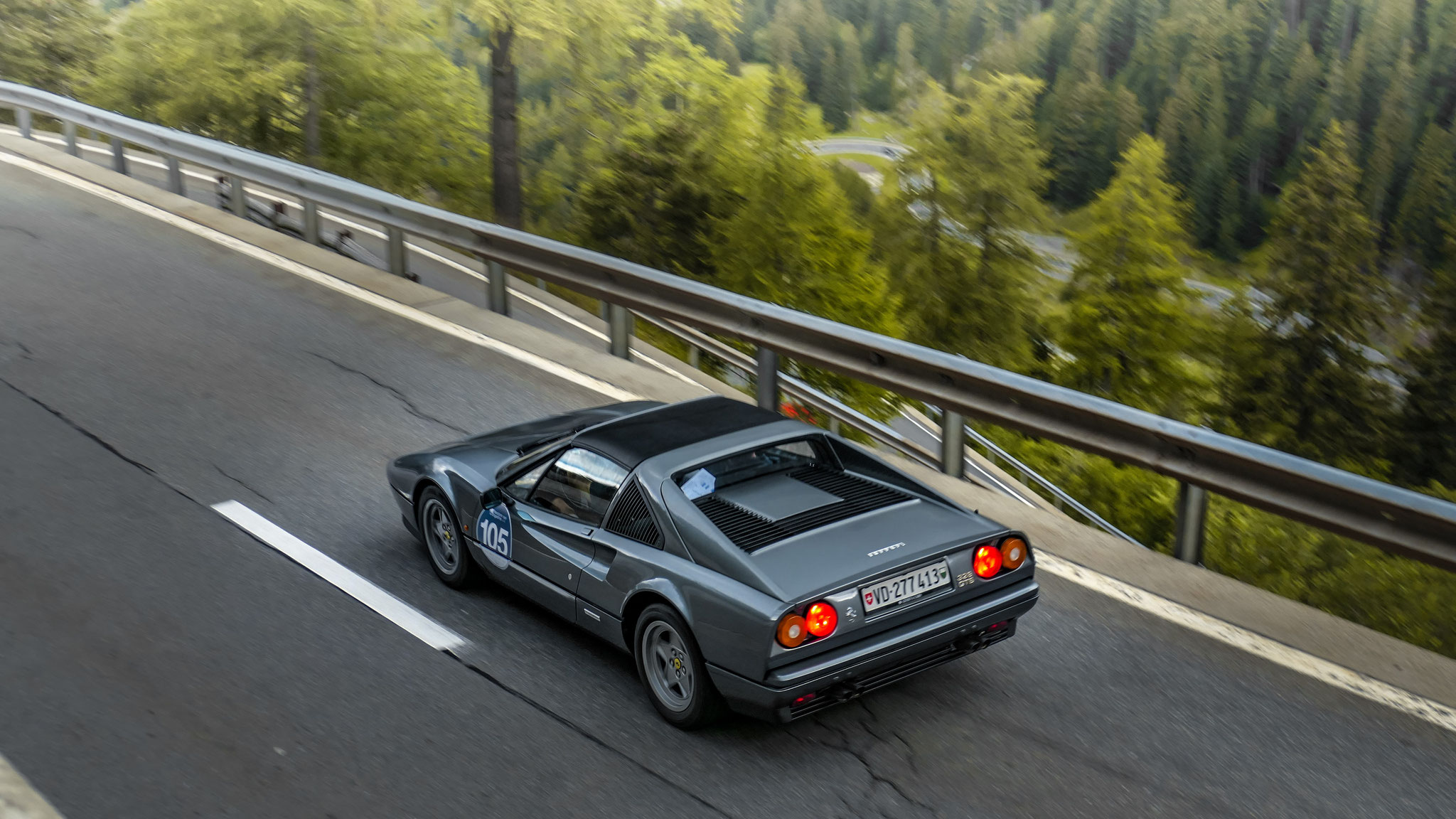 Ferrari 328 GTS - VD277413 (CH)