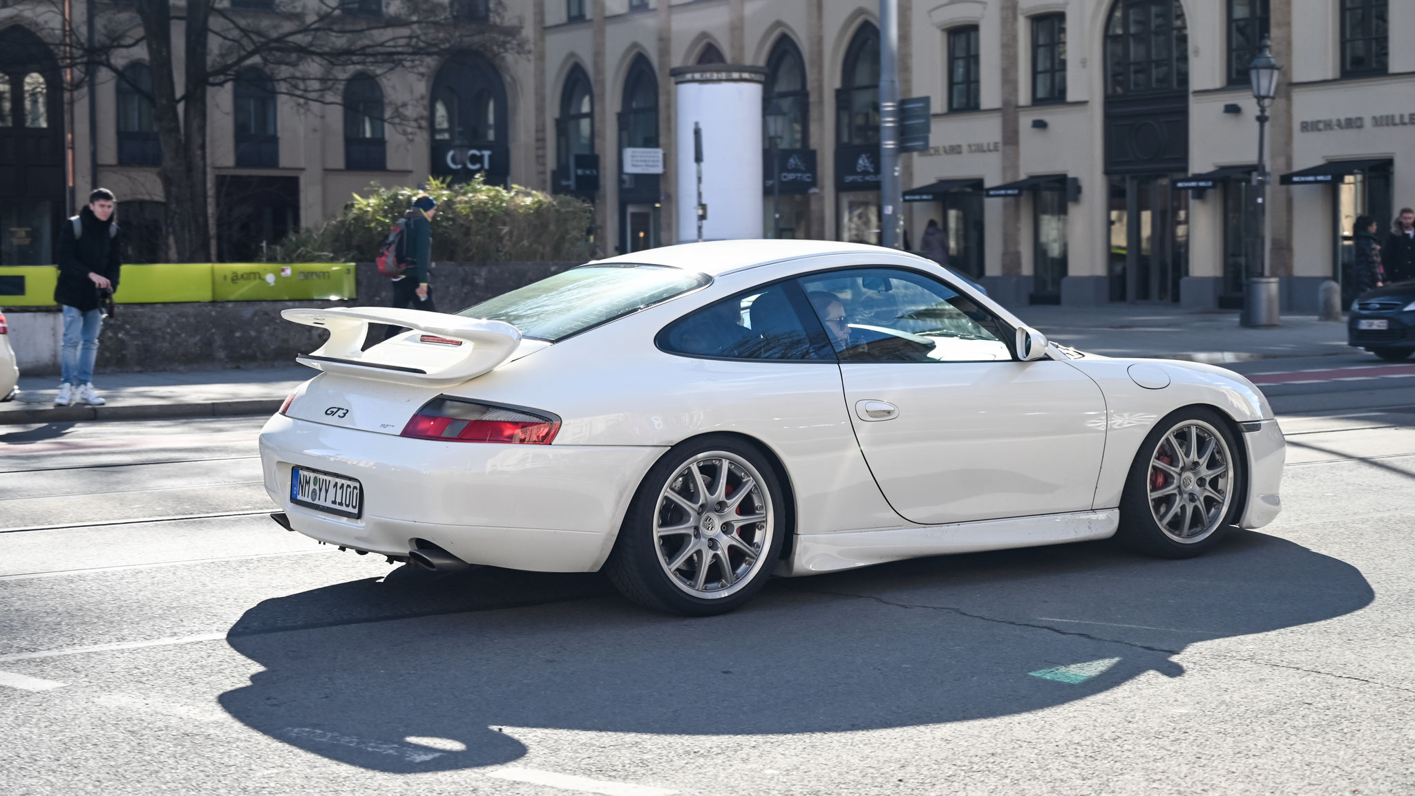 Porsche GT3 996 - NM-YY1100