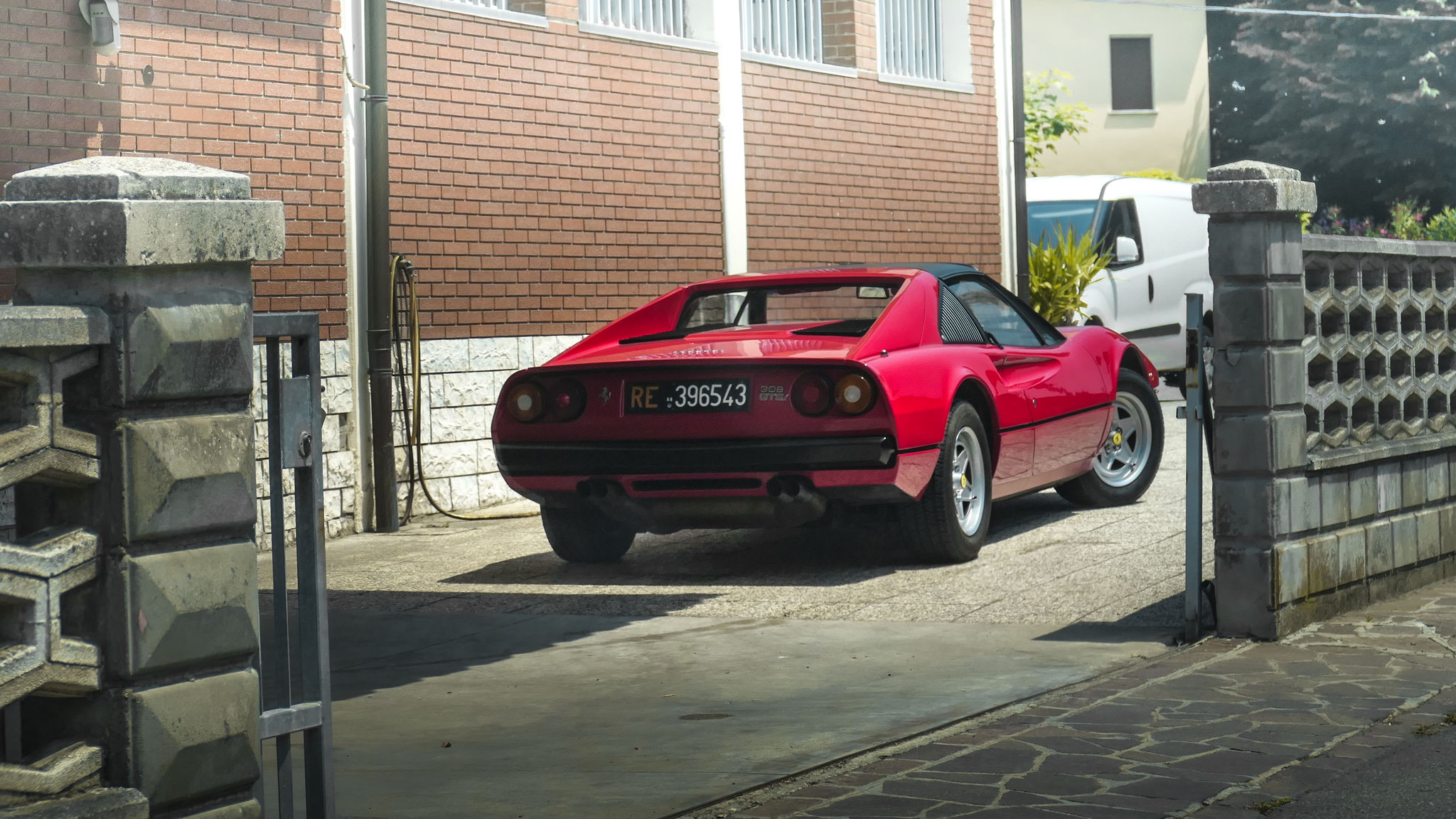 Ferrari 308 GTS - RE396543 (ITA)