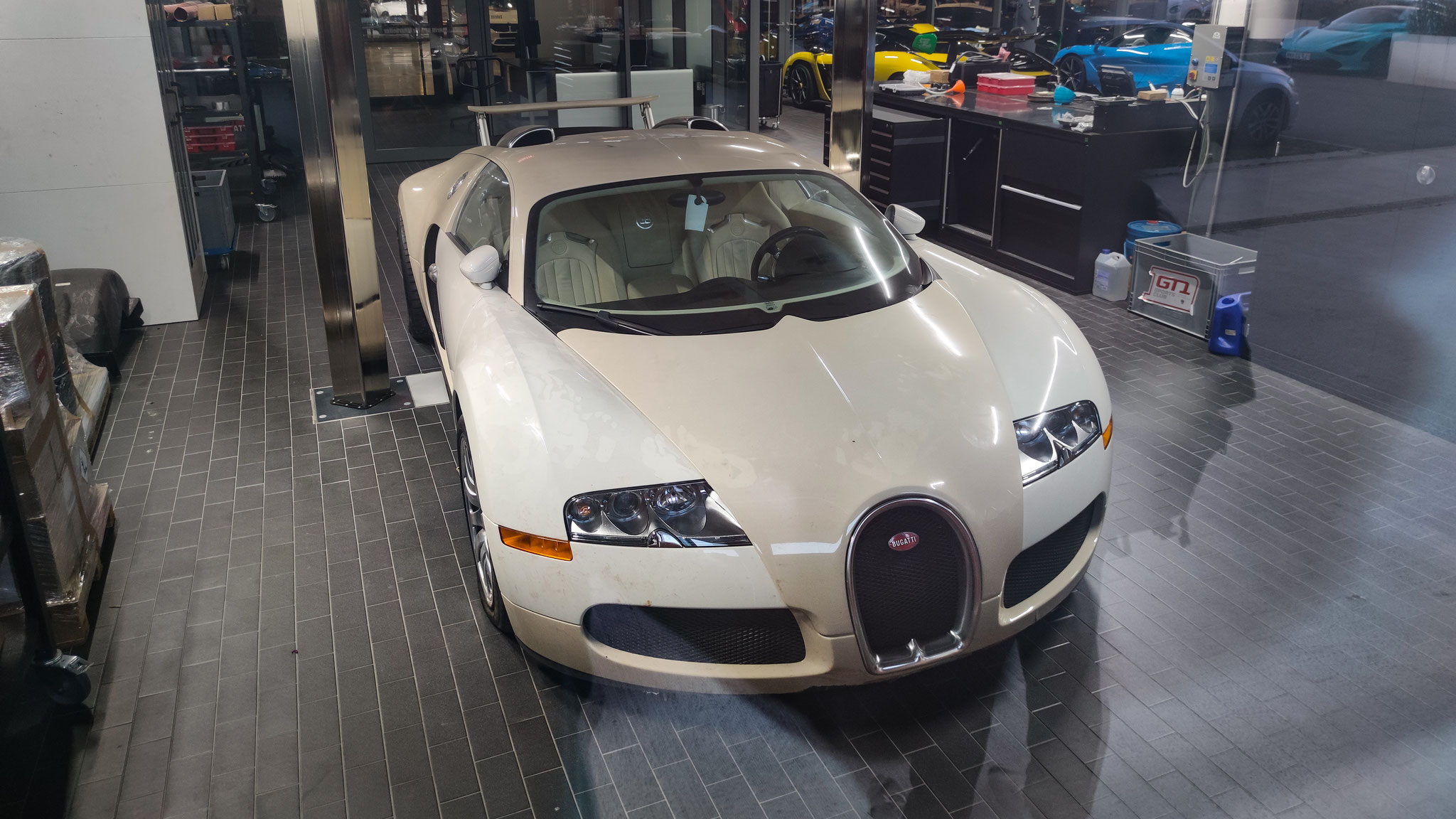 Bugatti Veyron 16.4 - 5YGZ807 (USA)