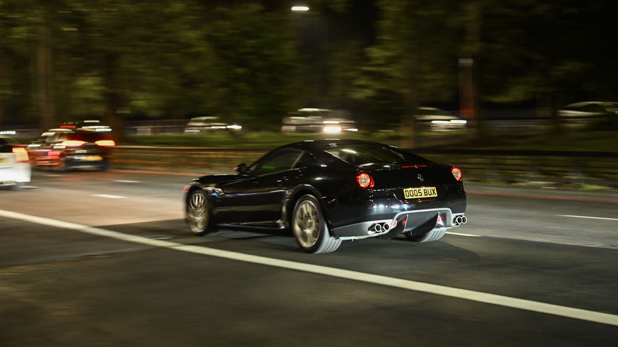 Ferrari 599 GTB - OO05BUX (GB)