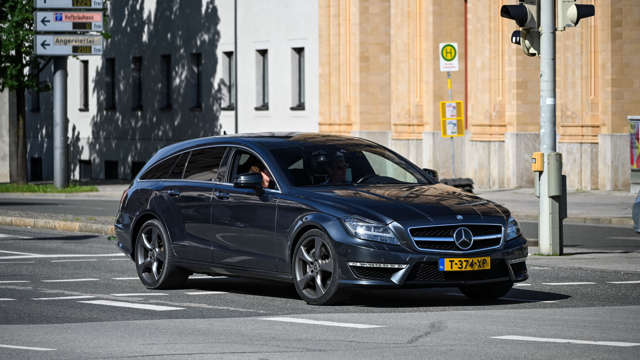 Mercedes-AMG CLS 63 Shooting Brake - T374XP (NL)
