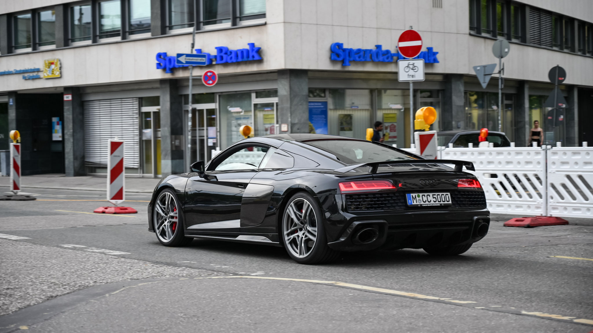 Audi R8 V10 - M-CC5000