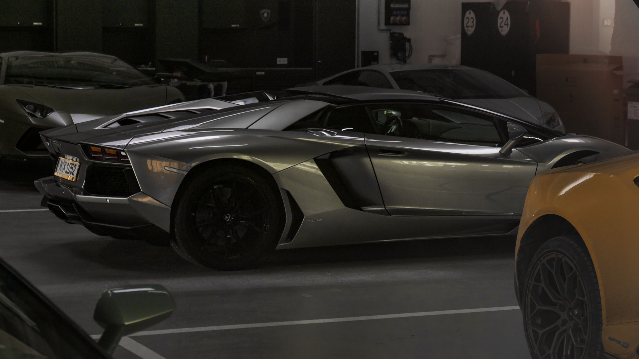 Lamborghini Aventador LP700-4 - M-K1052