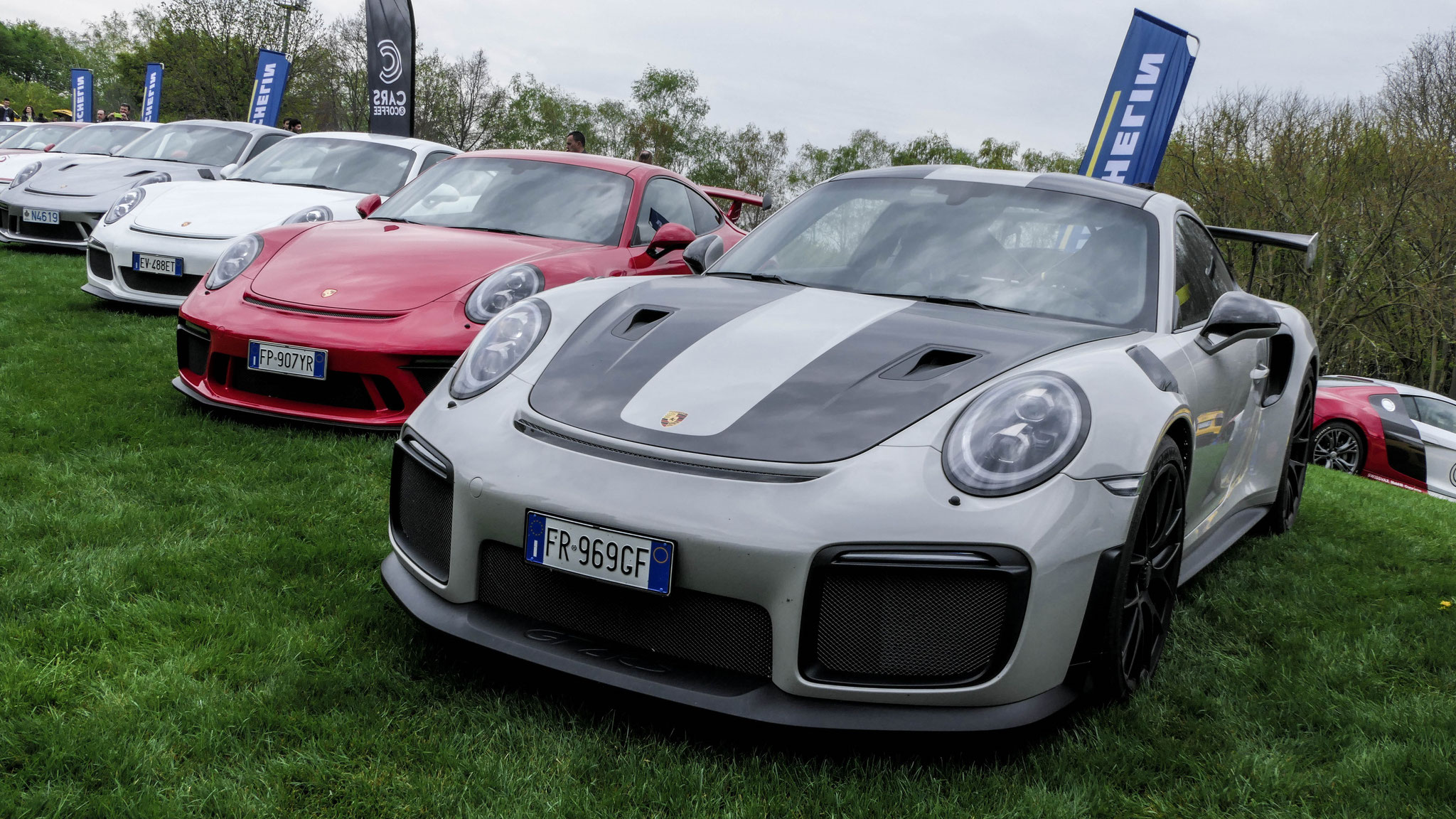 Porsche GT2 RS - FR969GF (ITA)