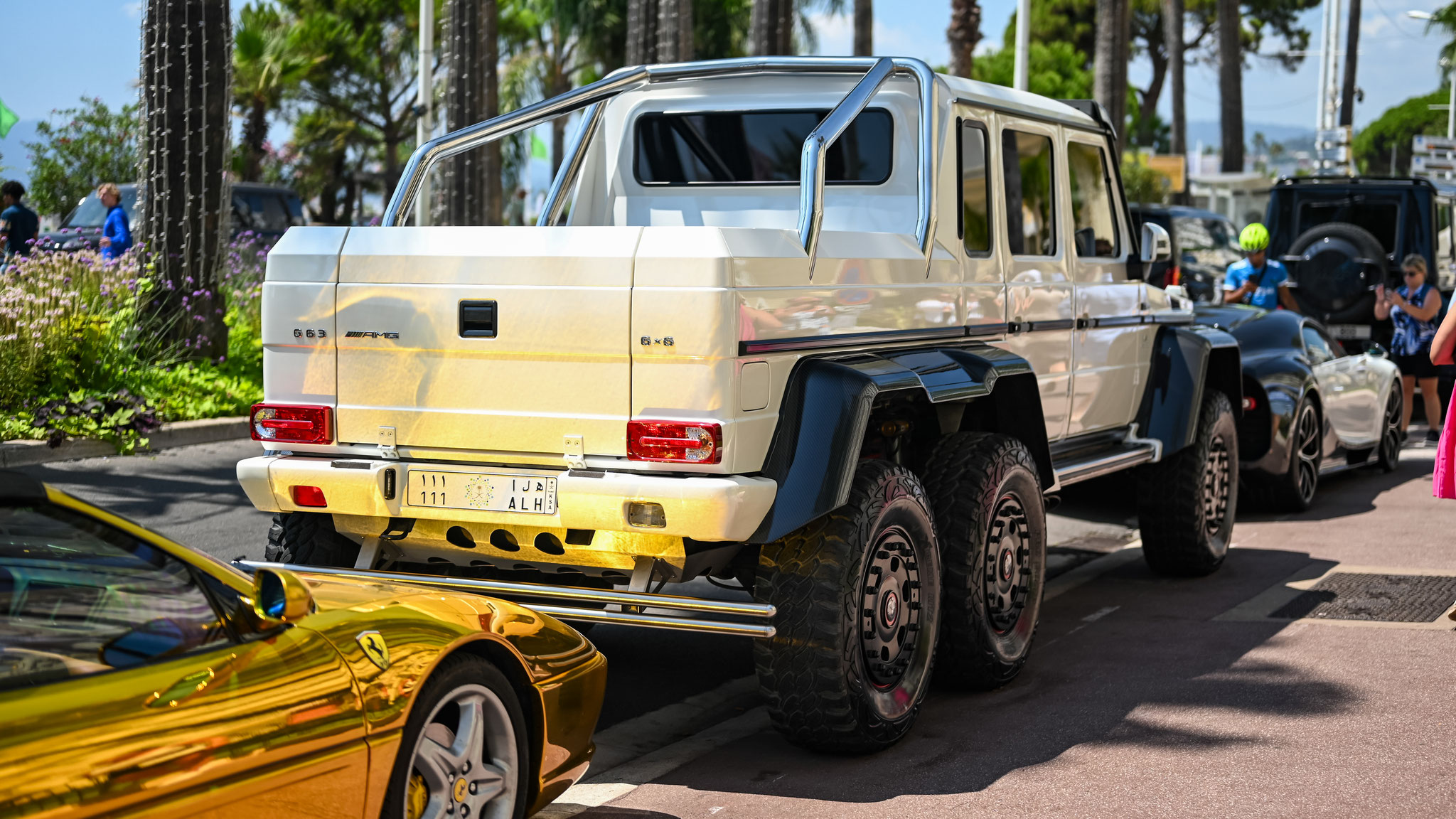 Mercedes G63 6x6 - 111ALH (KSA)