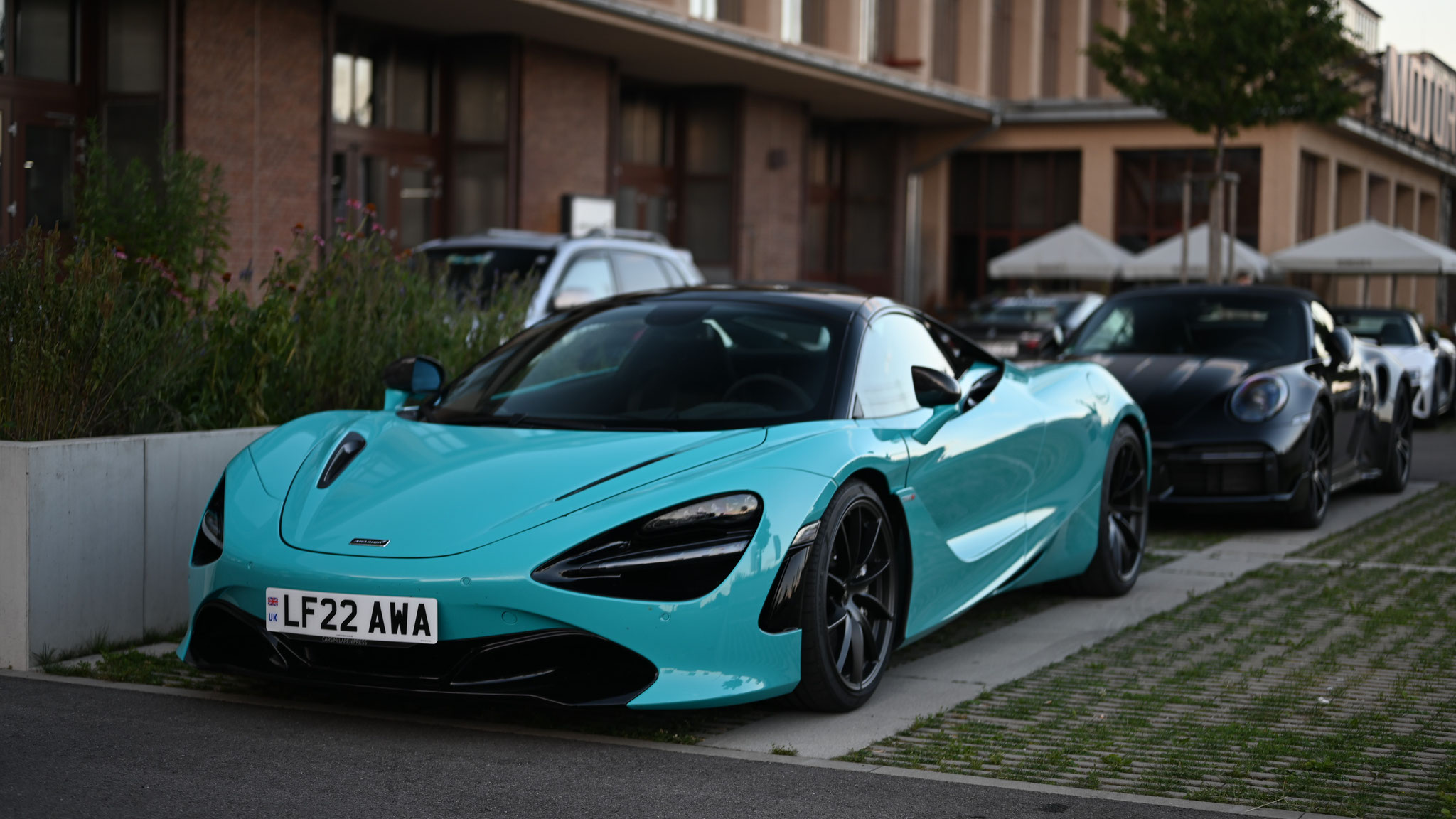 McLaren 720S Spider - LF22AWA (GB)