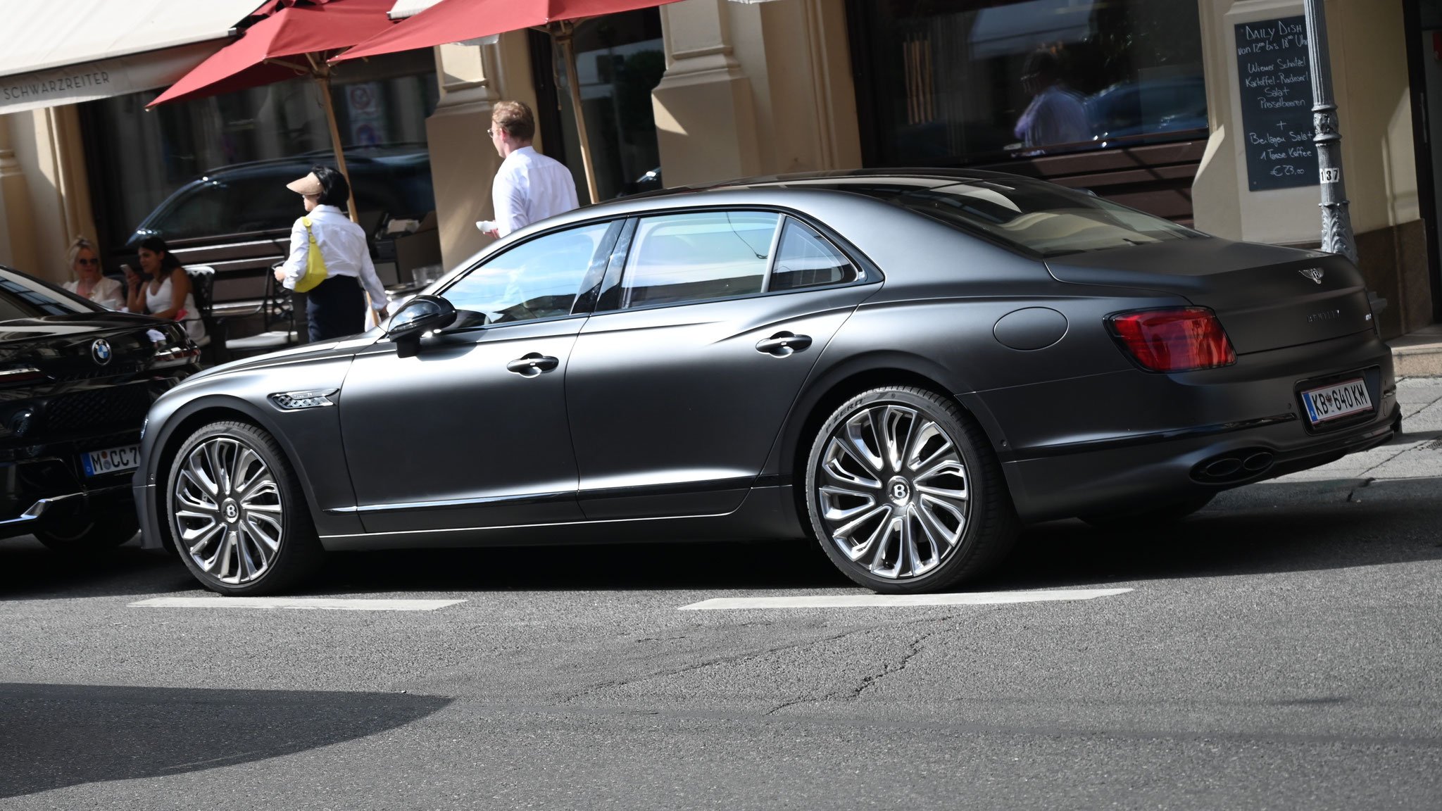 Bentley Flying Spur - KB-640KM (AUT)