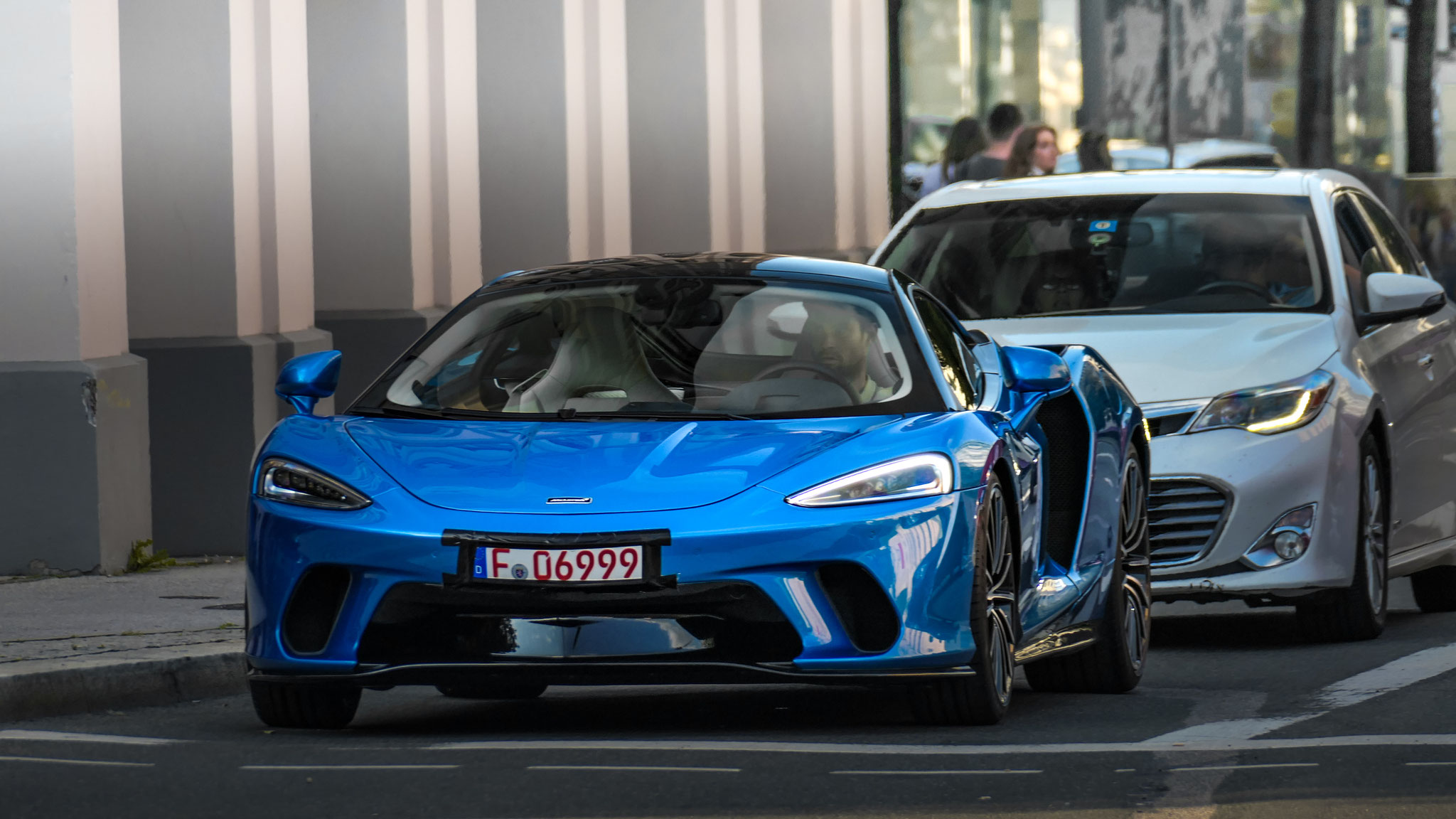 McLaren GT - F-06999