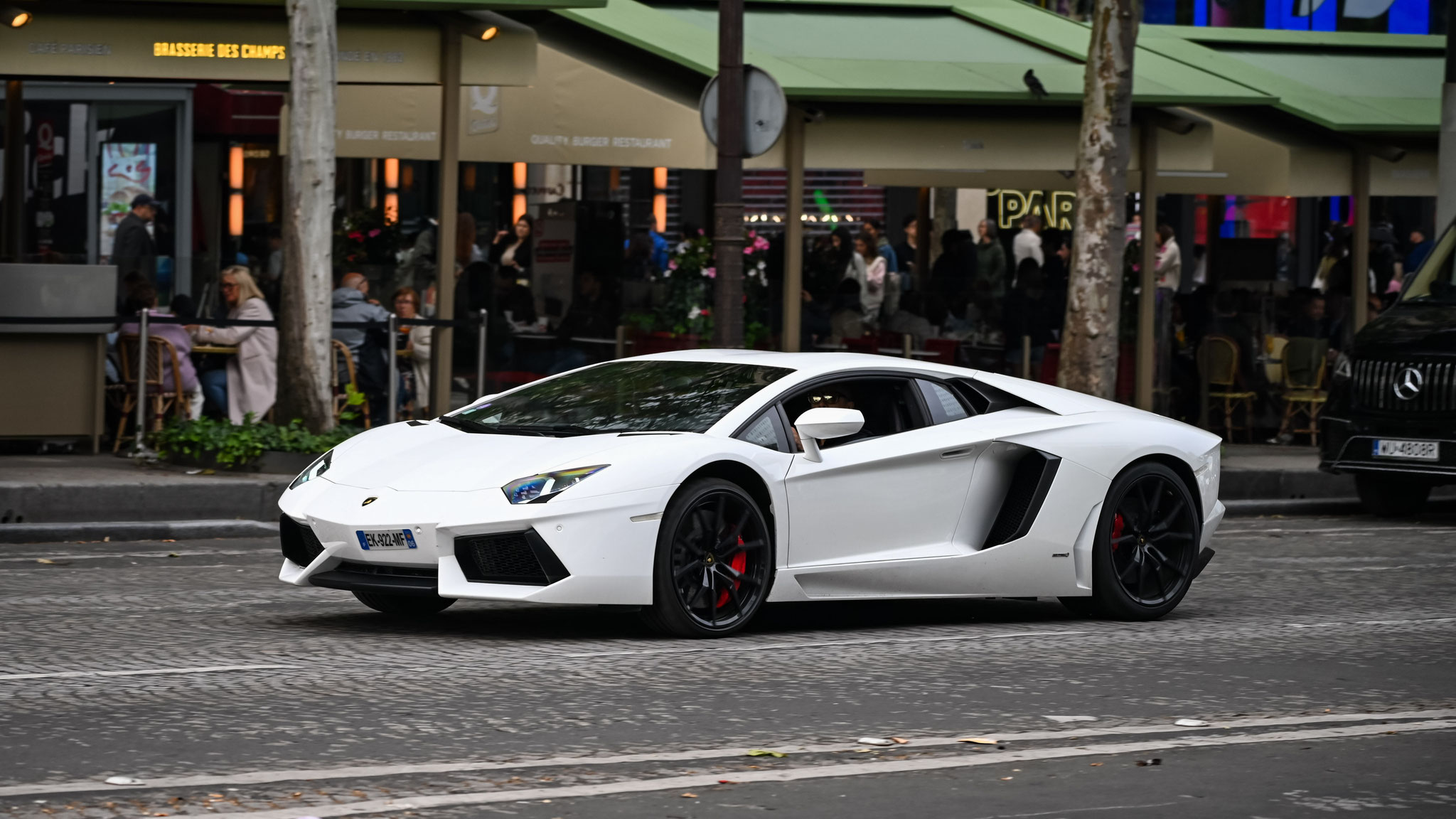 Lamborghini Aventador LP700-4 - EK922MF-06 (FRA)