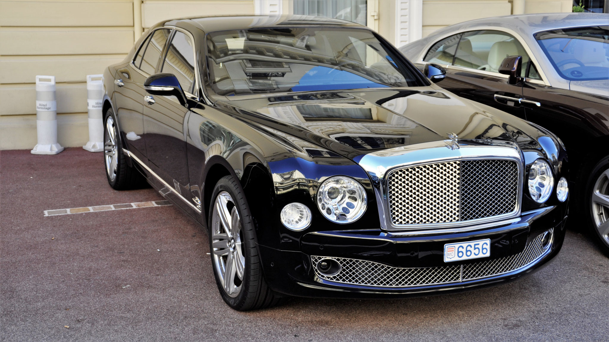 Bentley Mulsanne - 6656 (MC)