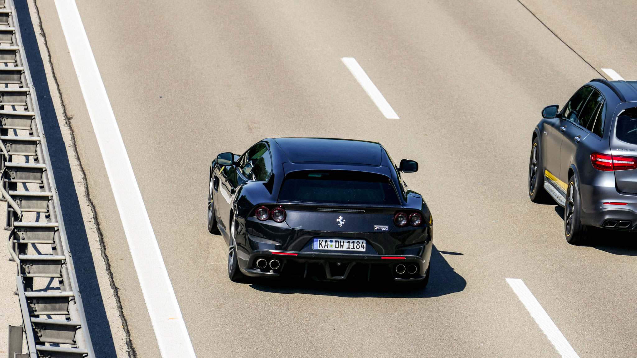 Ferrari GTC4 Lusso - KA-DW1184