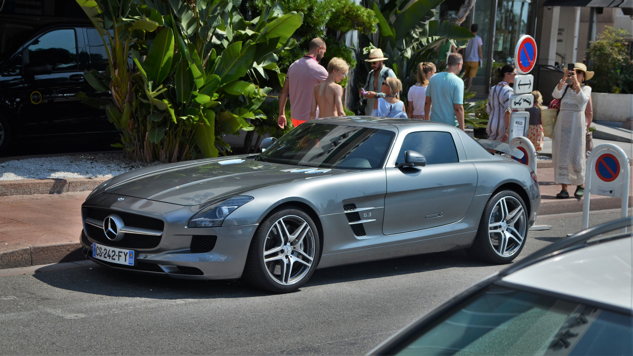 AMG SLS - CS242FY-06 (FRA)