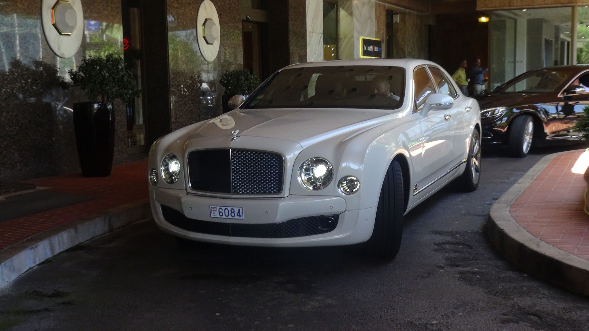 Bentley Mulsanne - 6084 (MC)