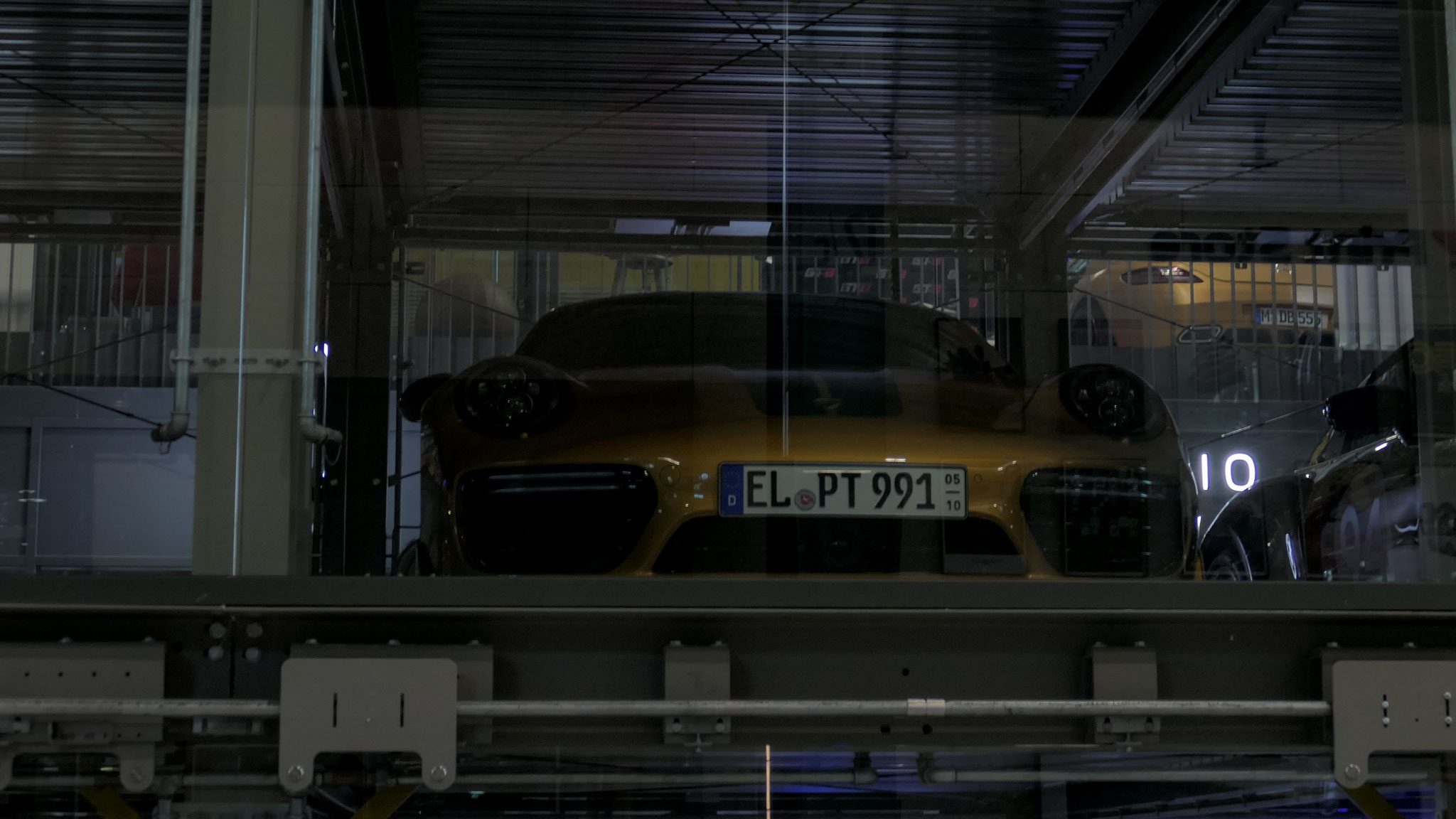 Porsche 911 Turbo S Exclusive Series - EL-PT991