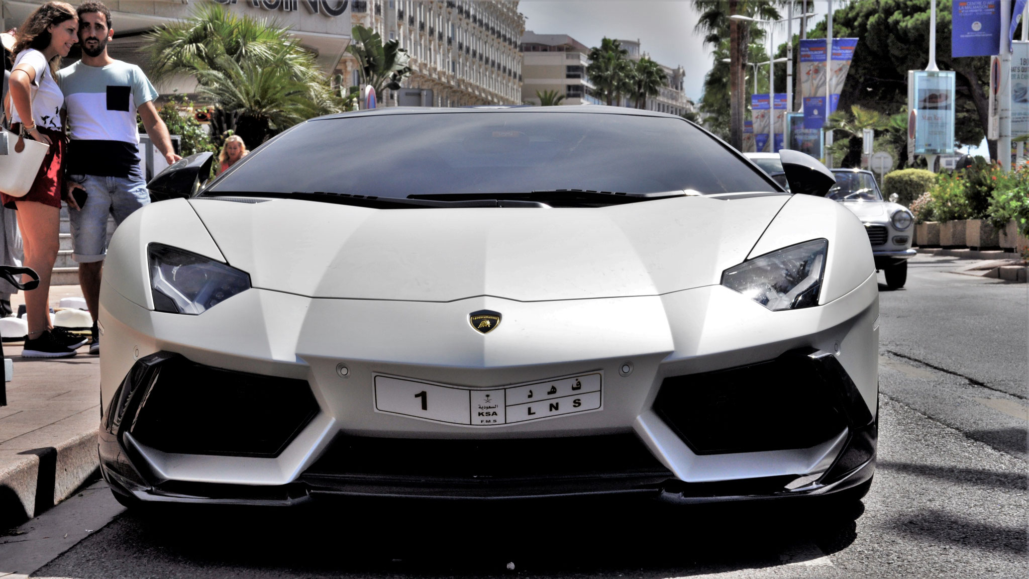Lamborghini Aventador LP700-4 - 1LNS (KSA)