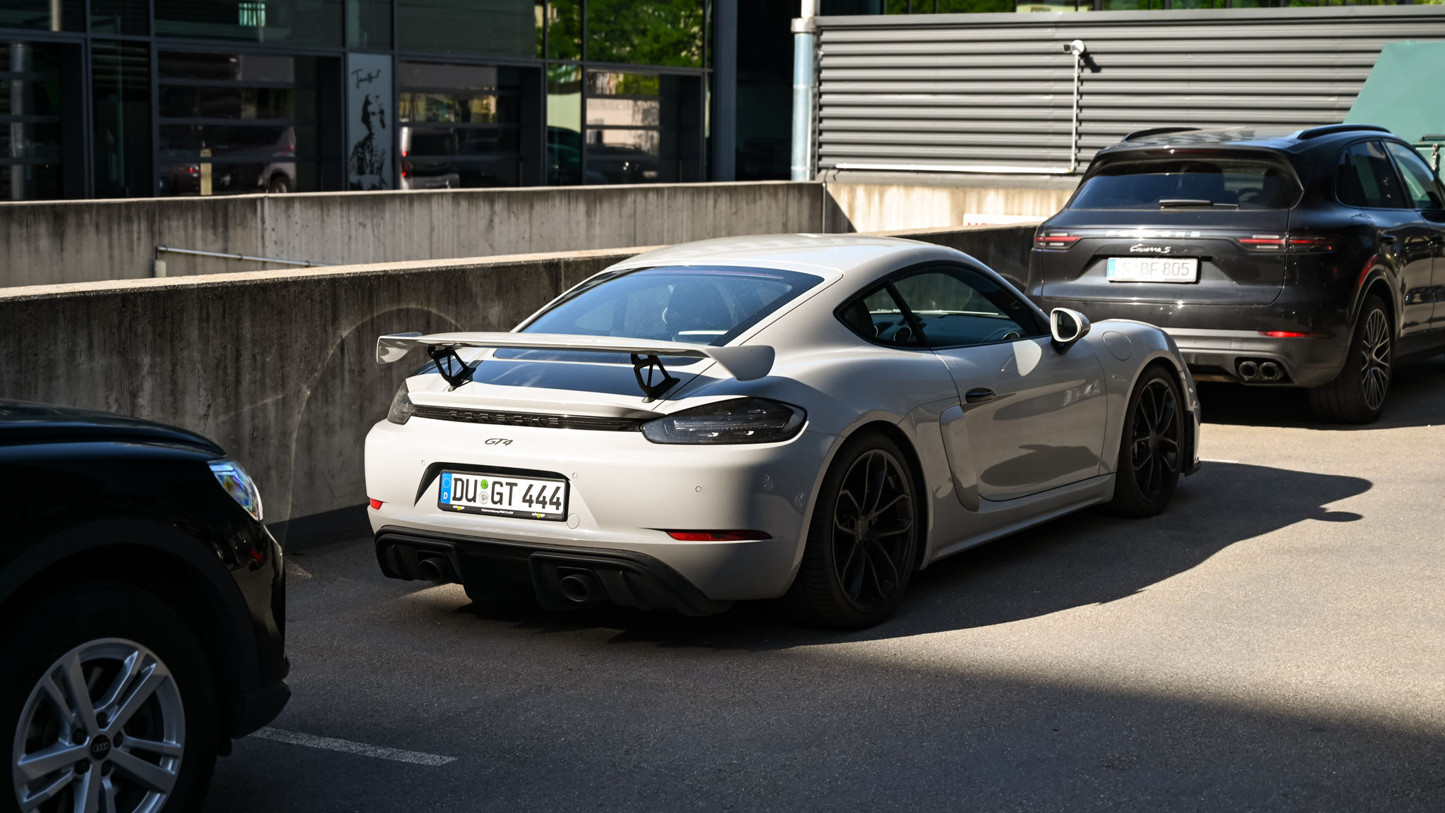 Porsche Cayman GT4 - DU-GT444